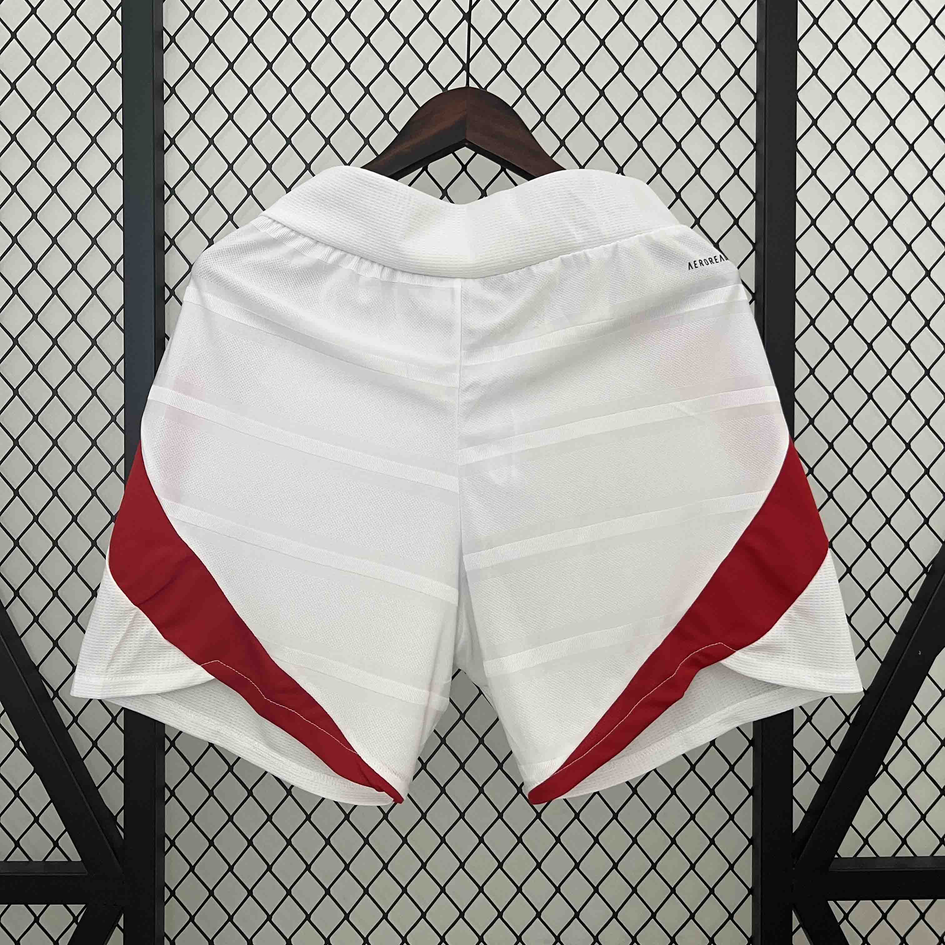 Manchester United 2024-25 Home Shorts - Player Version - SOCCERDEALSHOP