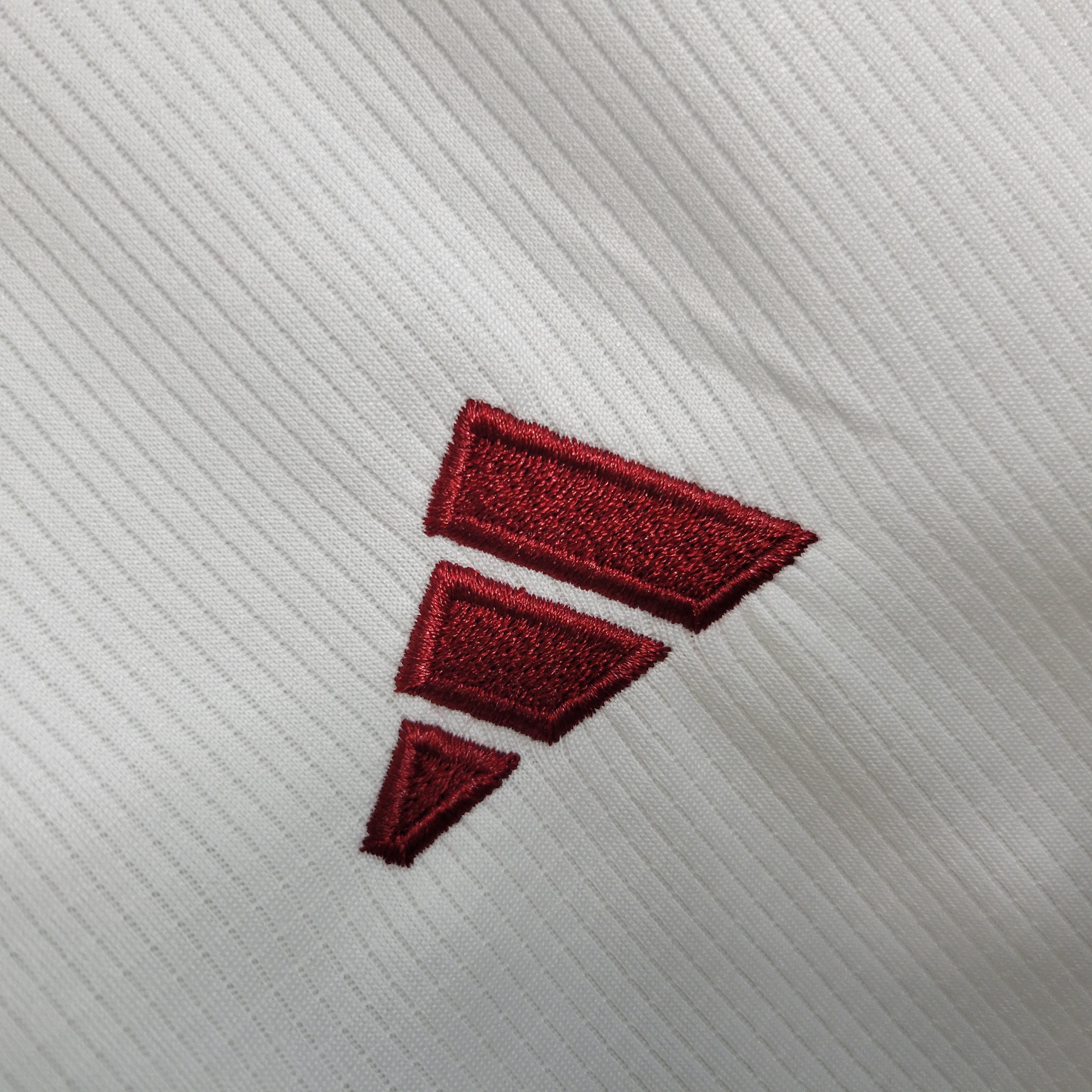 Manchester United 23-24 Third Kids Kit - SOCCERDEALSHOP