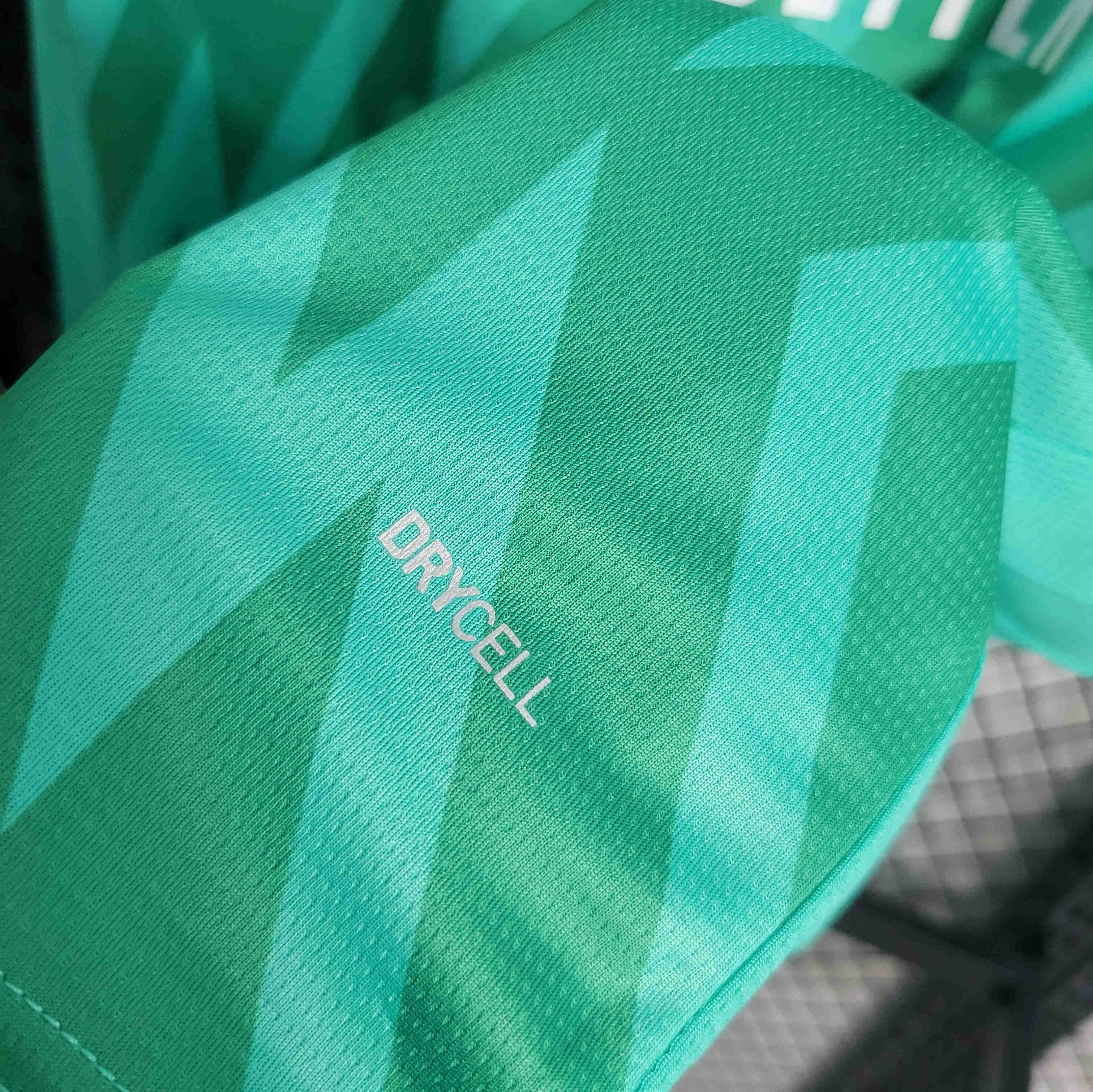 AC Milan 23-24 Green Goalkeeper Jersey - Fans Version - SOCCERDEALSHOP