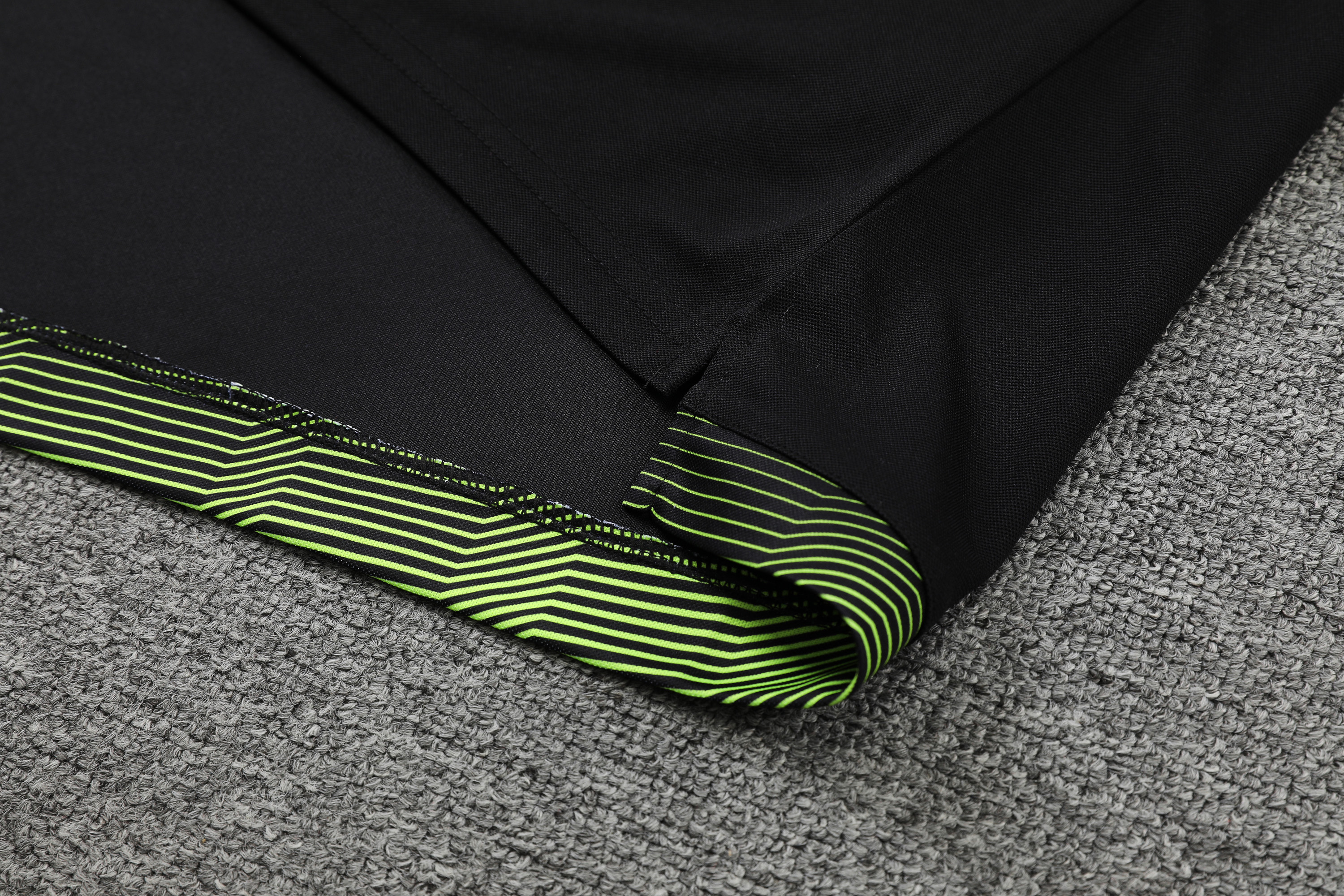 Dortmund POLO Black Short Sleeve Suit - SOCCERDEALSHOP