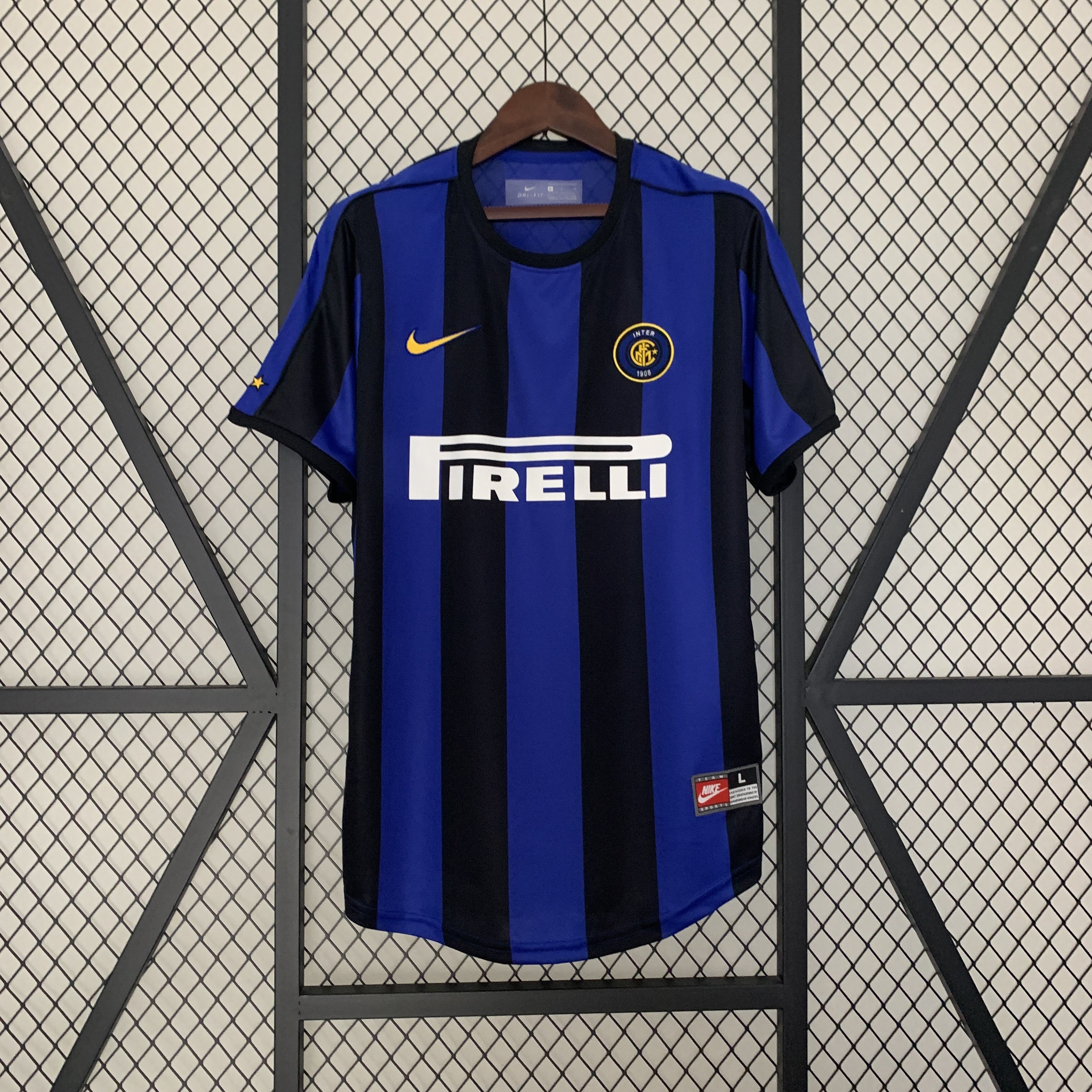 Retro Inter Milan 1999-00 Home Stadium Jersey - SOCCERDEALSHOP