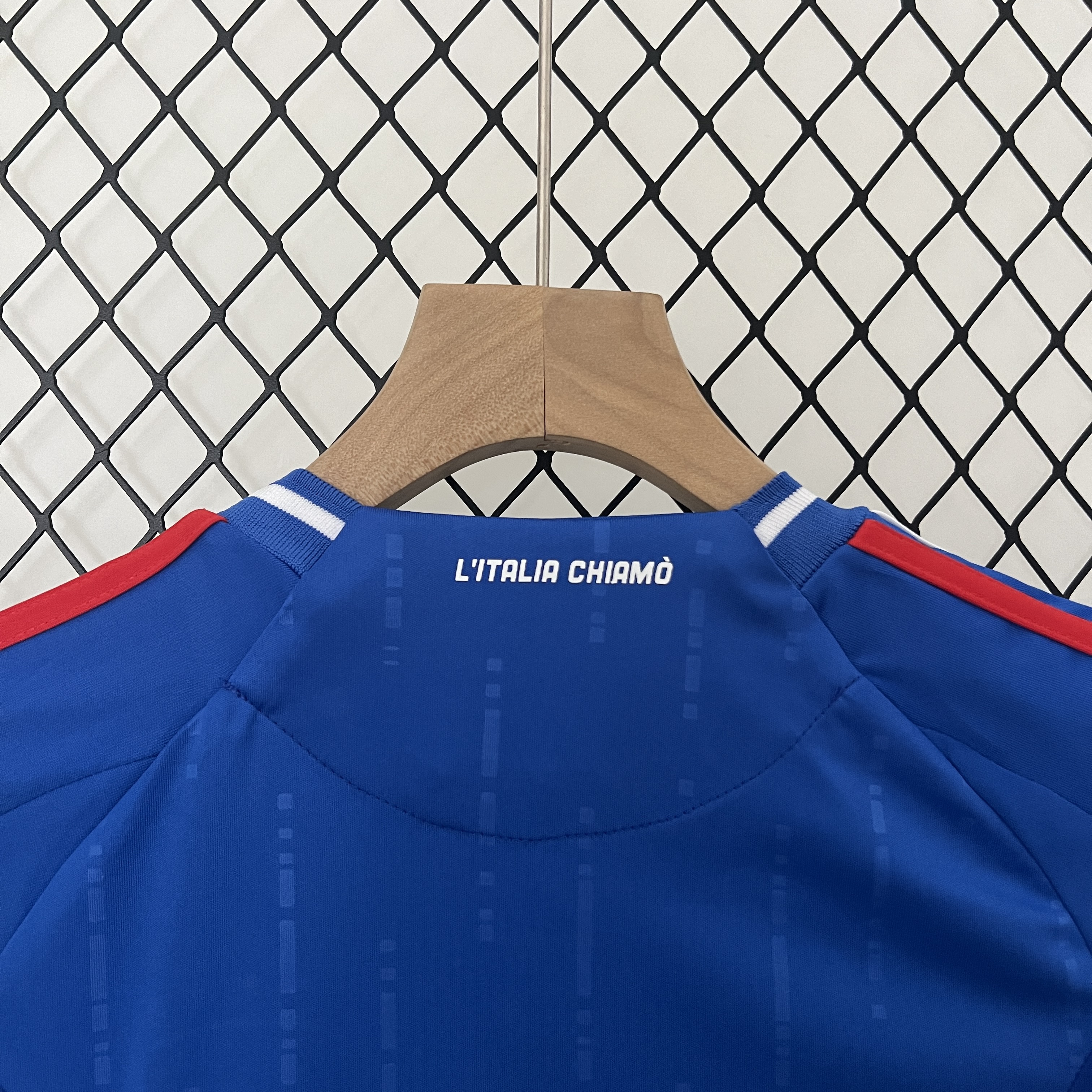 Italy 2024 Home Stadium Kids Kit - SOCCERDEALSHOP