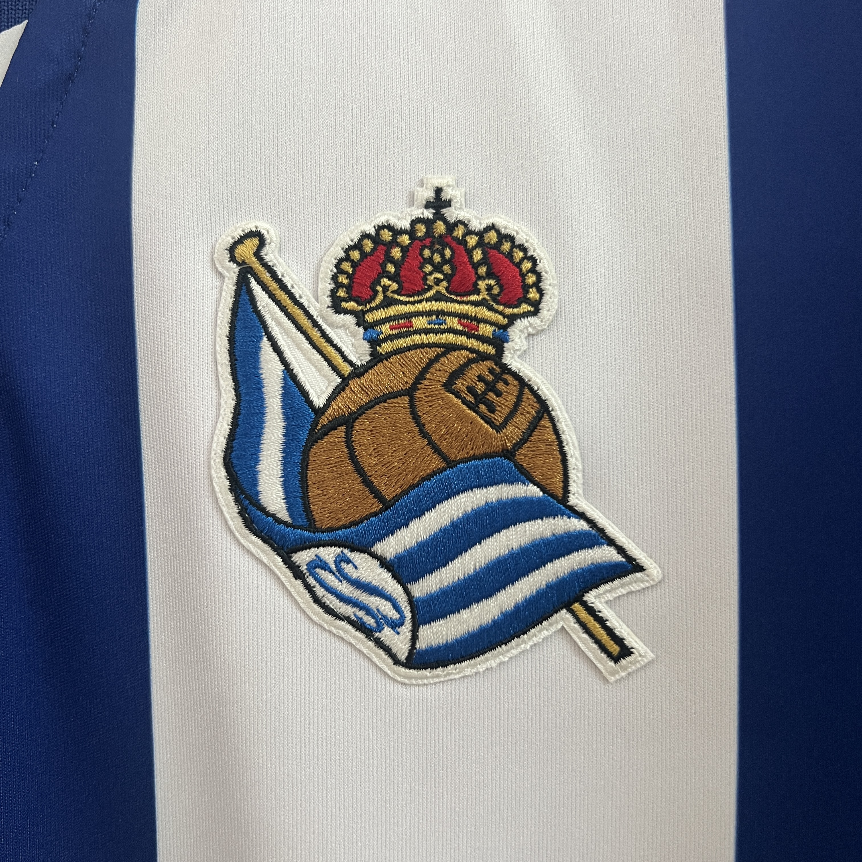 Real Sociedad 24-25 Home Stadium Jersey - Fans Version - SOCCERDEALSHOP