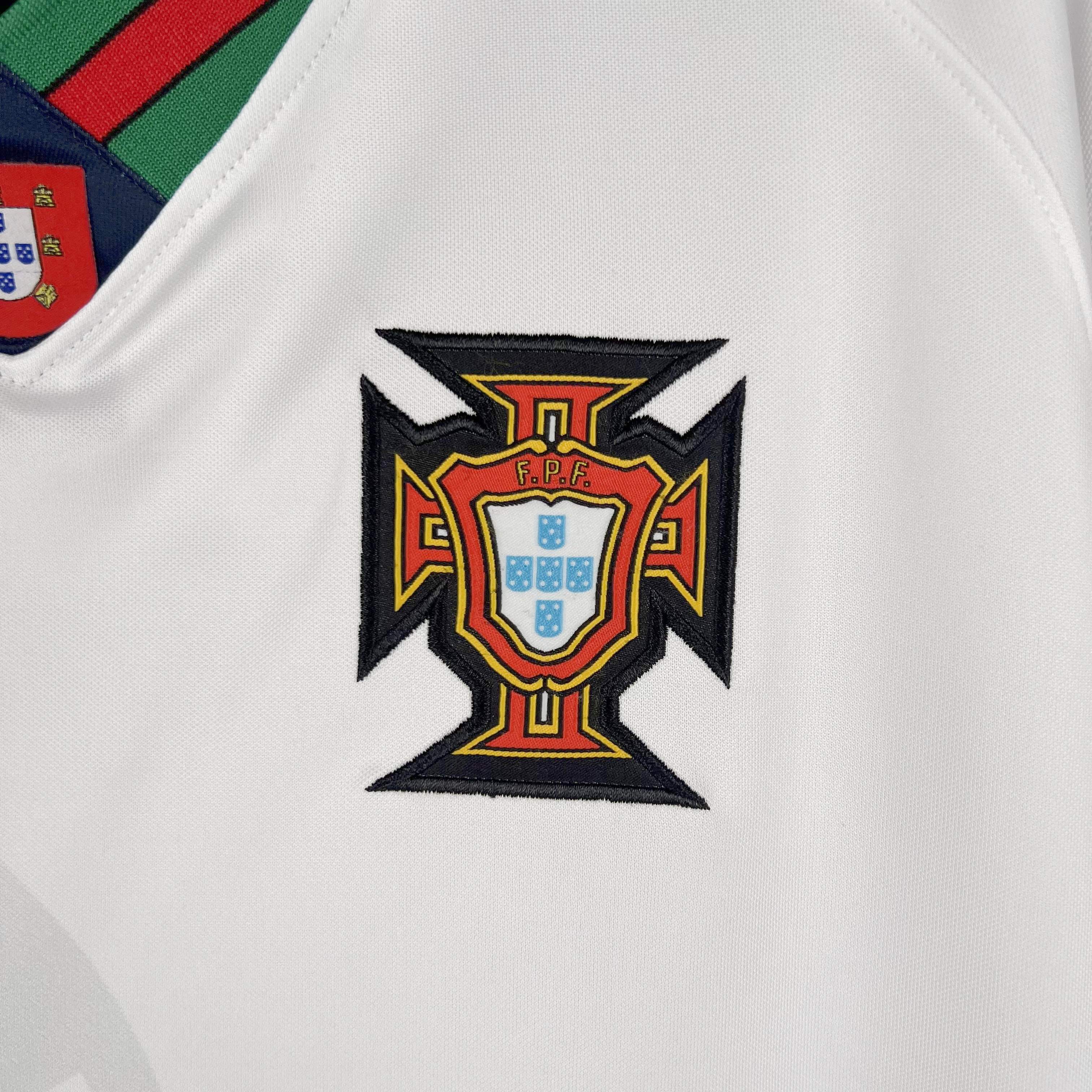 Retro Portugal 1996-97 Away Stadium Jersey - SOCCERDEALSHOP