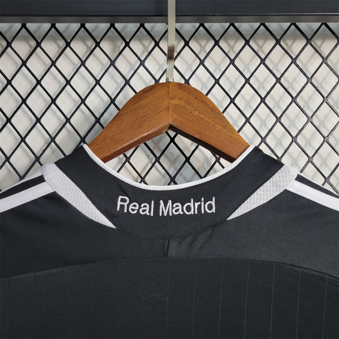 Real Madrid Retro 06-07 Away Long Sleeve Jersey - SOCCERDEALSHOP