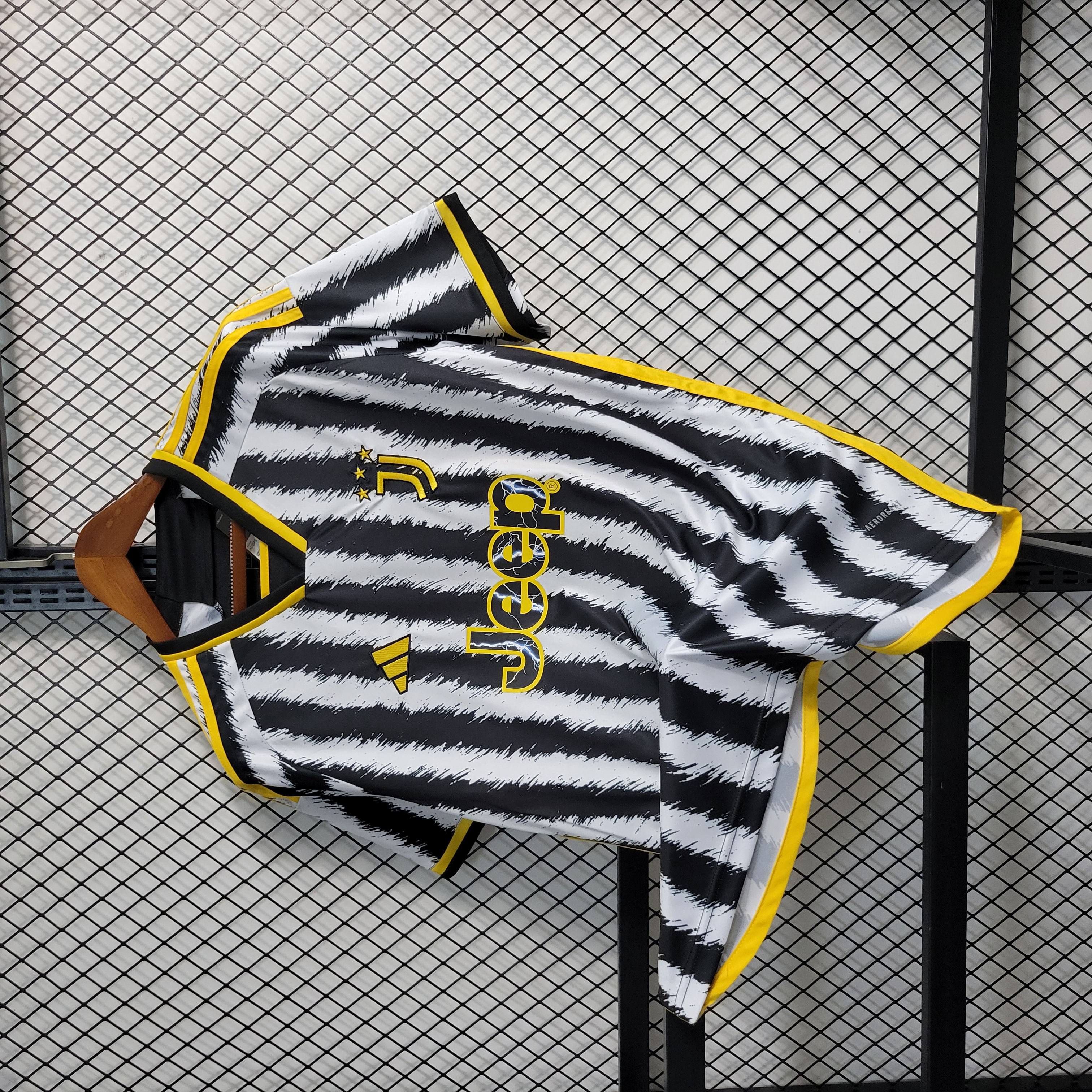 23/24 Juventus Home Jersey - Fans Version - SOCCERDEALSHOP