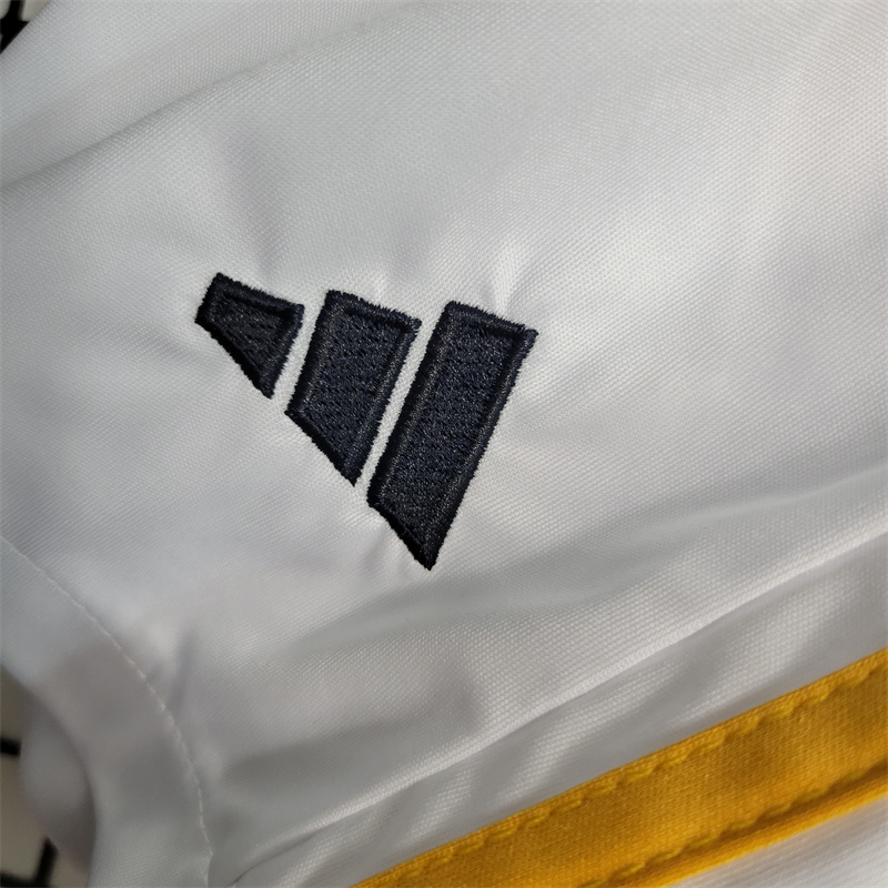 Real Madrid 23/24 Home Kids Kit - SOCCERDEALSHOP