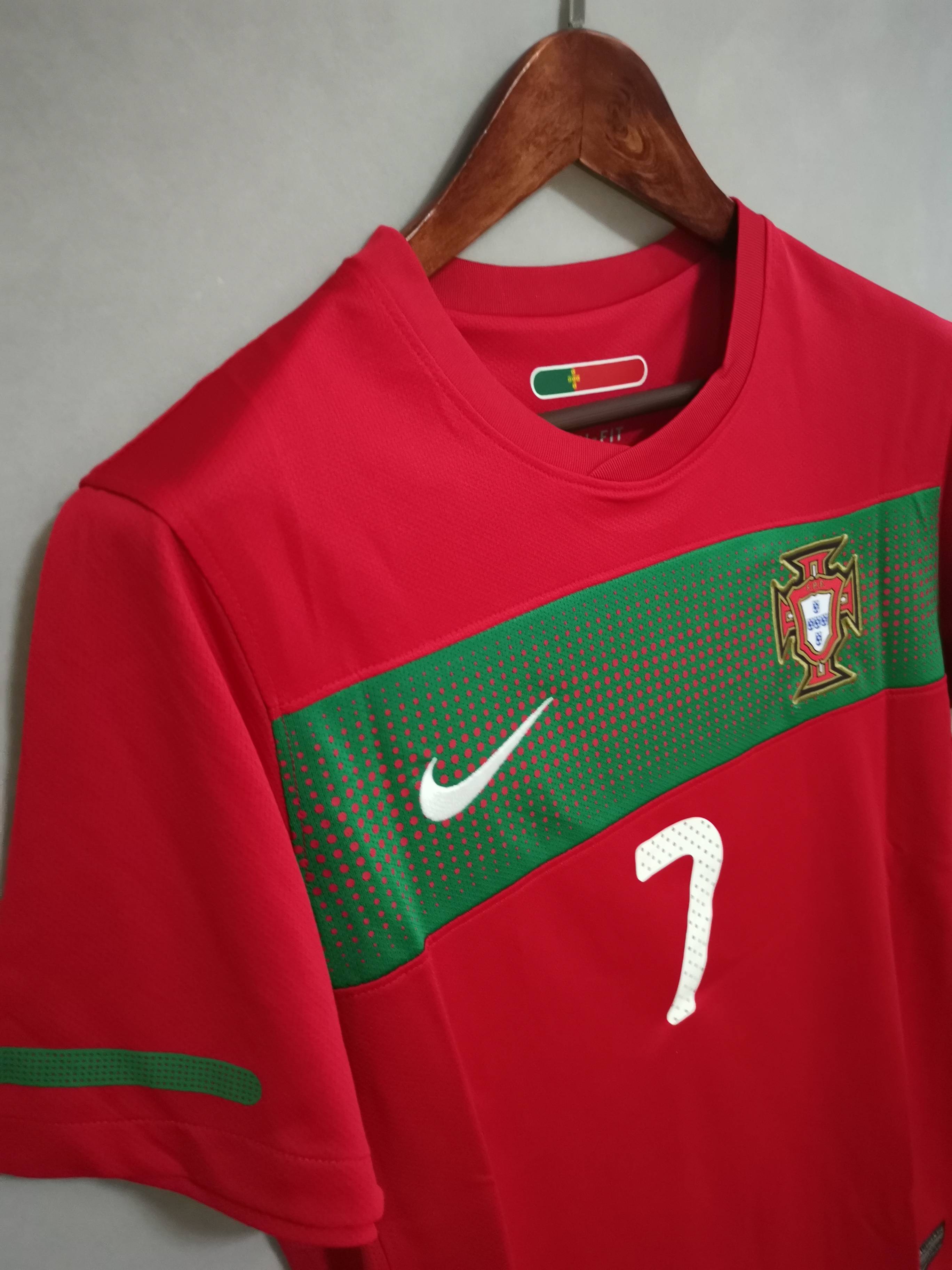 Retro Portugal 2010 Home Stadium Jersey - SOCCERDEALSHOP
