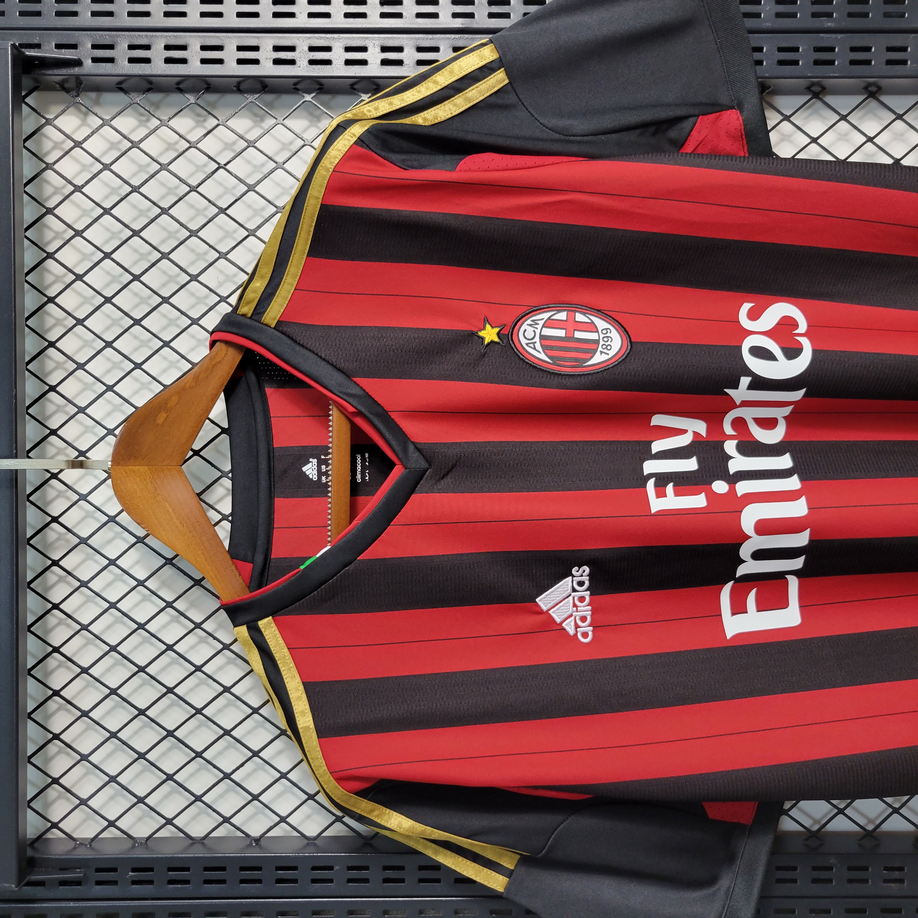 Retro AC Milan 13-14 Home Stadium Jersey - SOCCERDEALSHOP