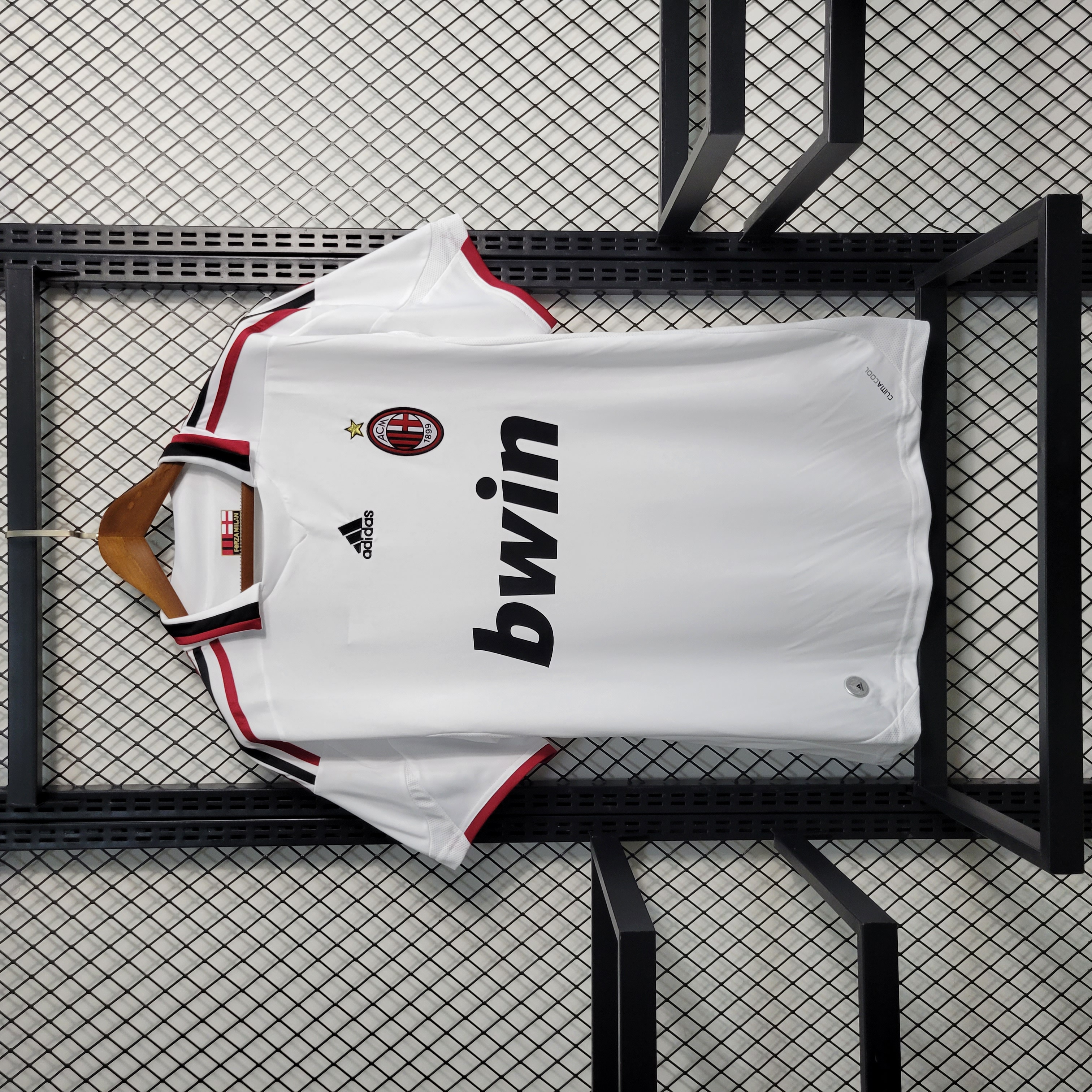 Retro AC Milan 2009-10 Away Stadium Jersey - SOCCERDEALSHOP