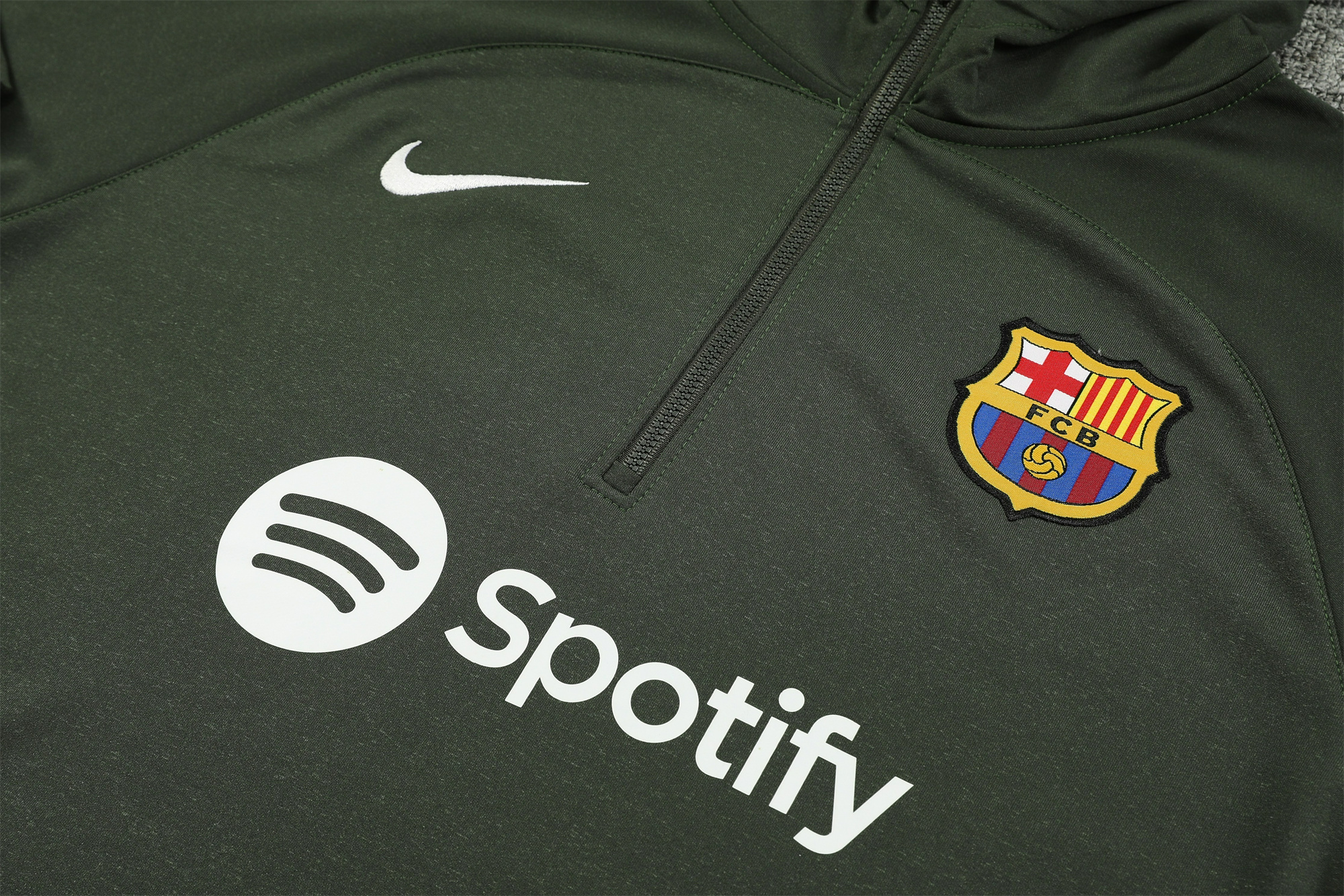 B.A.R.S.A 23-24 Men's Training Hoodie + Pants - Green - SOCCERDEALSHOP