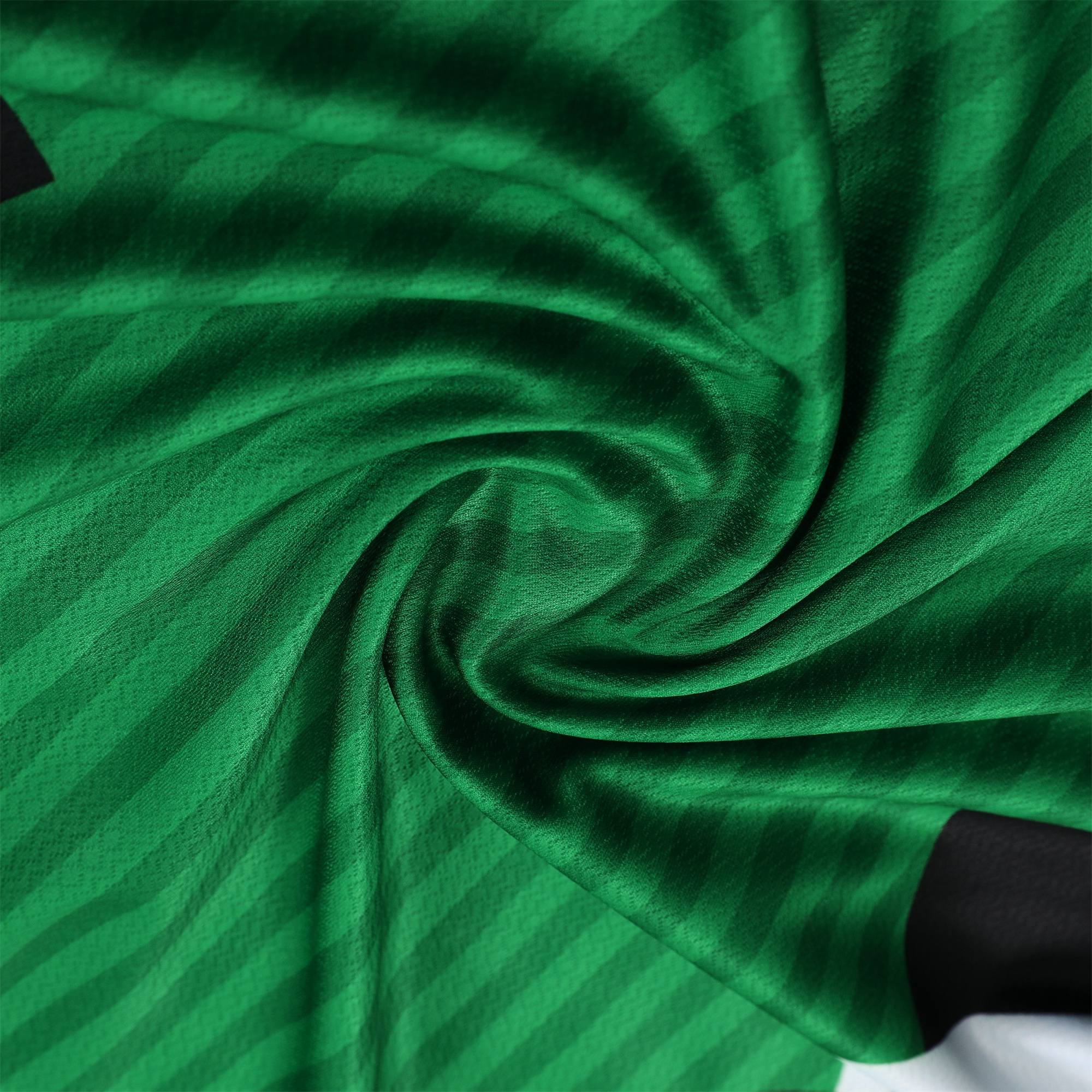 Celtic 23-24 Short-Sleeve Training Set - Green - SOCCERDEALSHOP