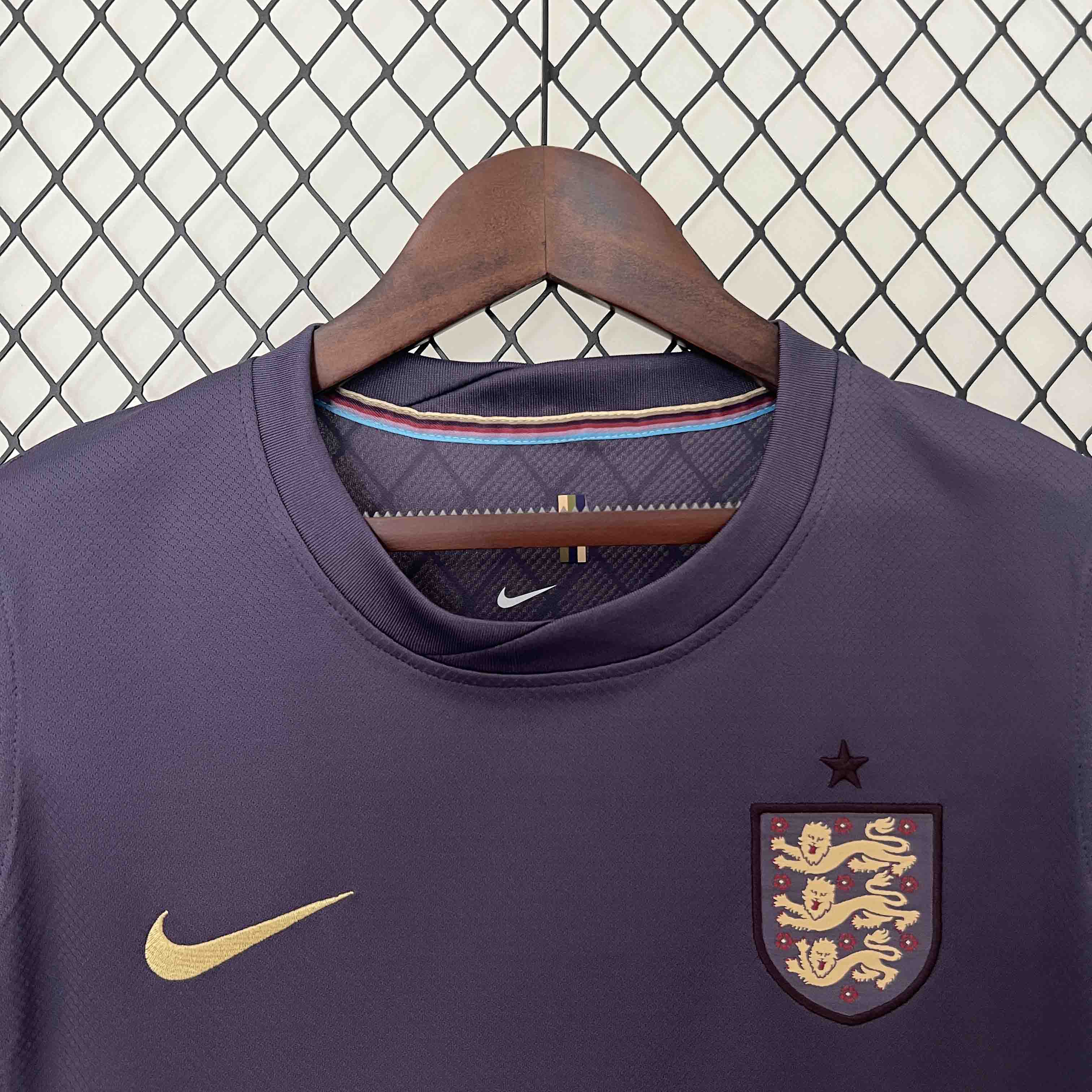 Women's England 2024 Away Stadium Jersey - SOCCERDEALSHOP