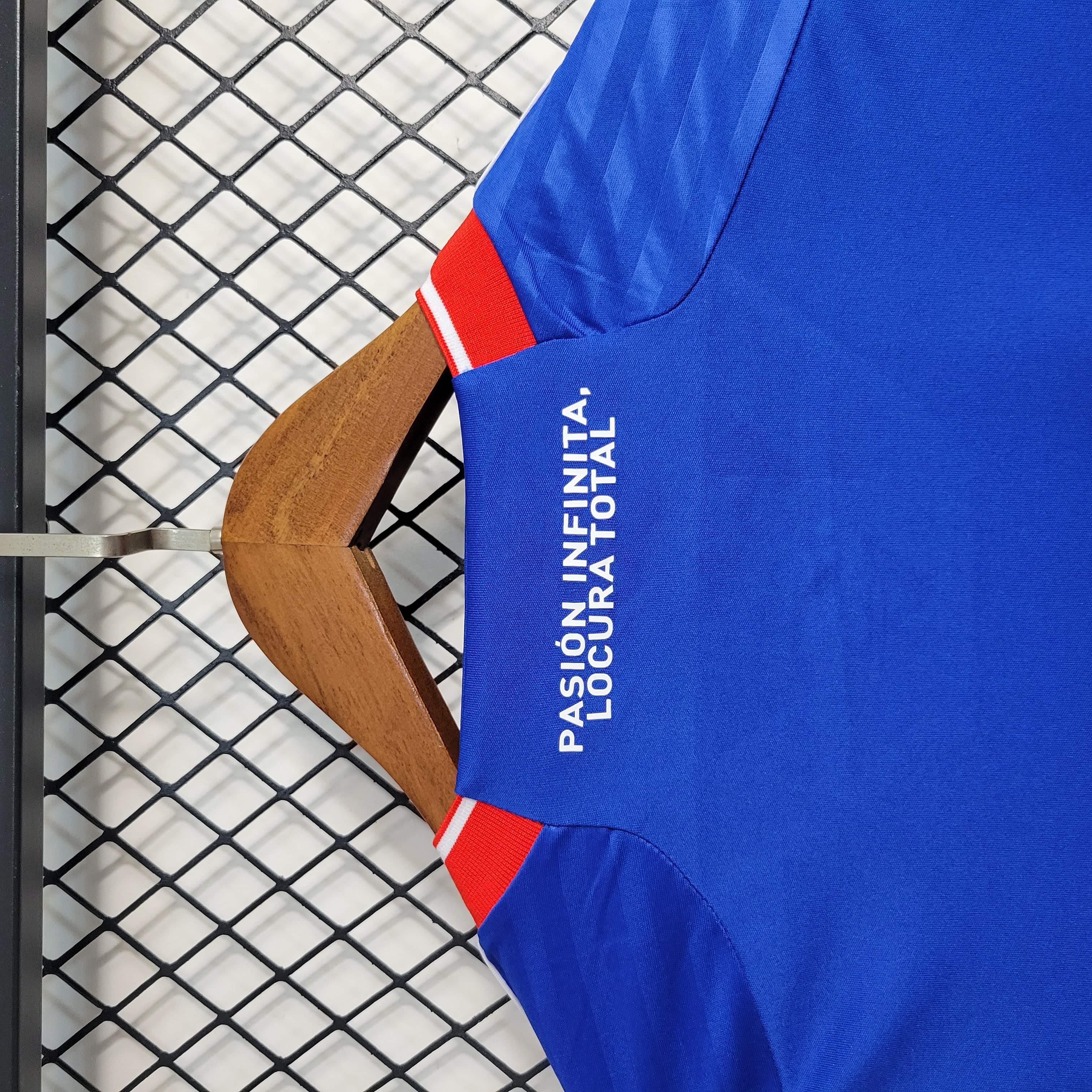 23-24 Universidad de Chile Home Fans Jersey - SOCCERDEALSHOP