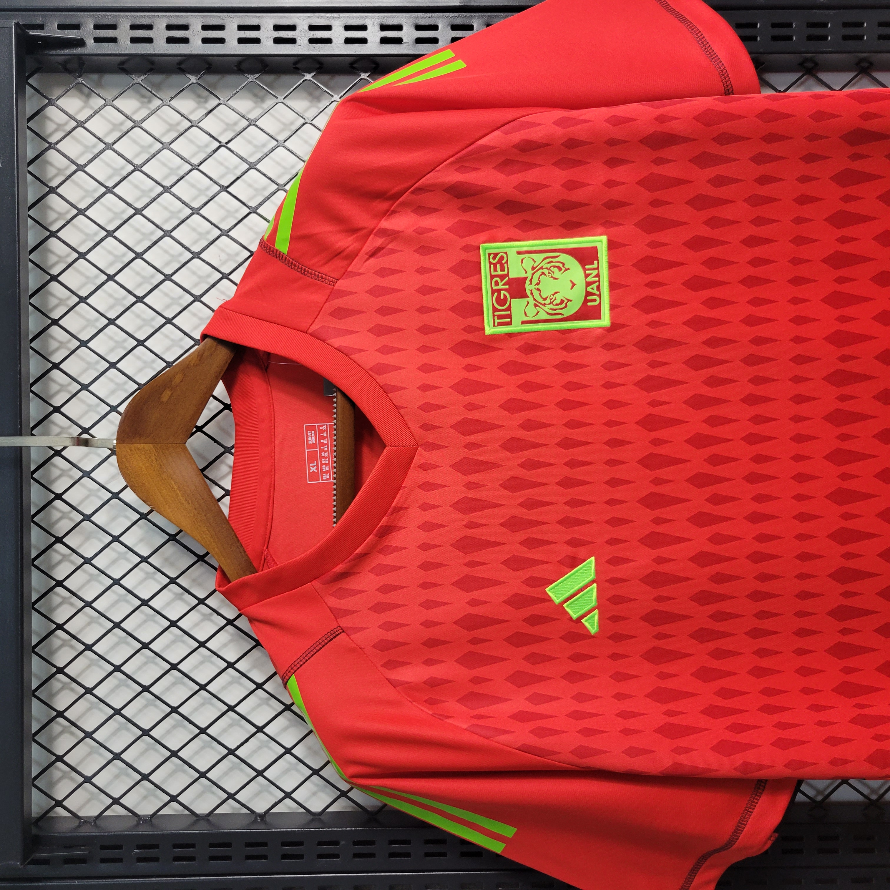 Tigres UANL 23-24 Red Goal Keeper Jersey - Fans Version - SOCCERDEALSHOP