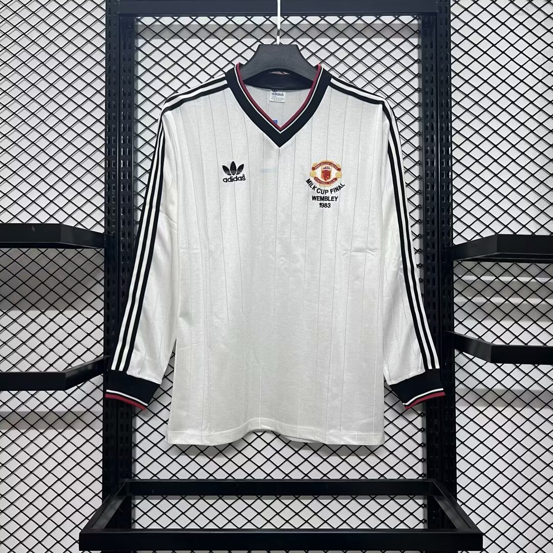 Manchester United Retro 82-84 Away Long Sleeve Jersey League Cup Final - SOCCERDEALSHOP