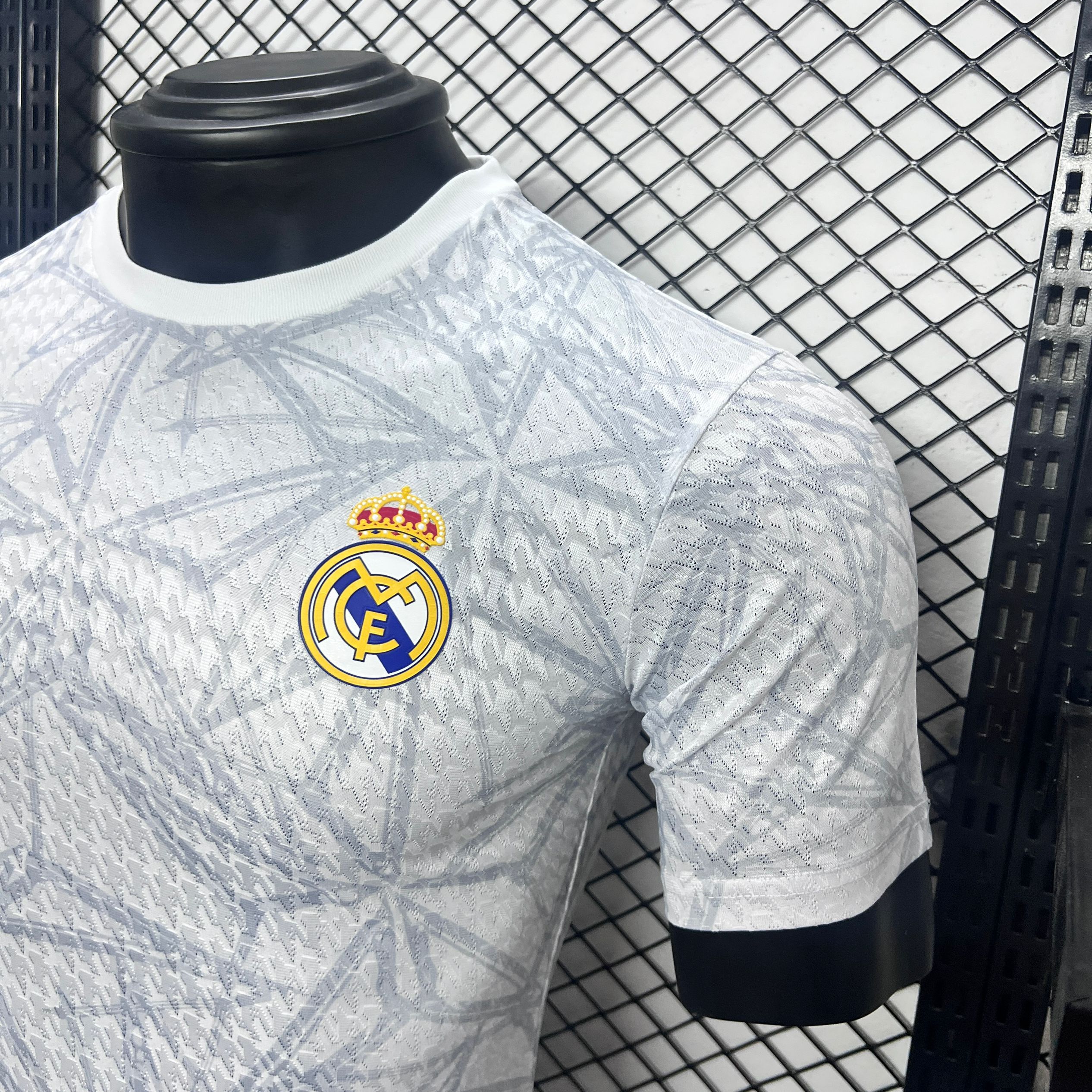 Real Madrid 24-25 Pre-Match Jersey - Player Version - SOCCERDEALSHOP