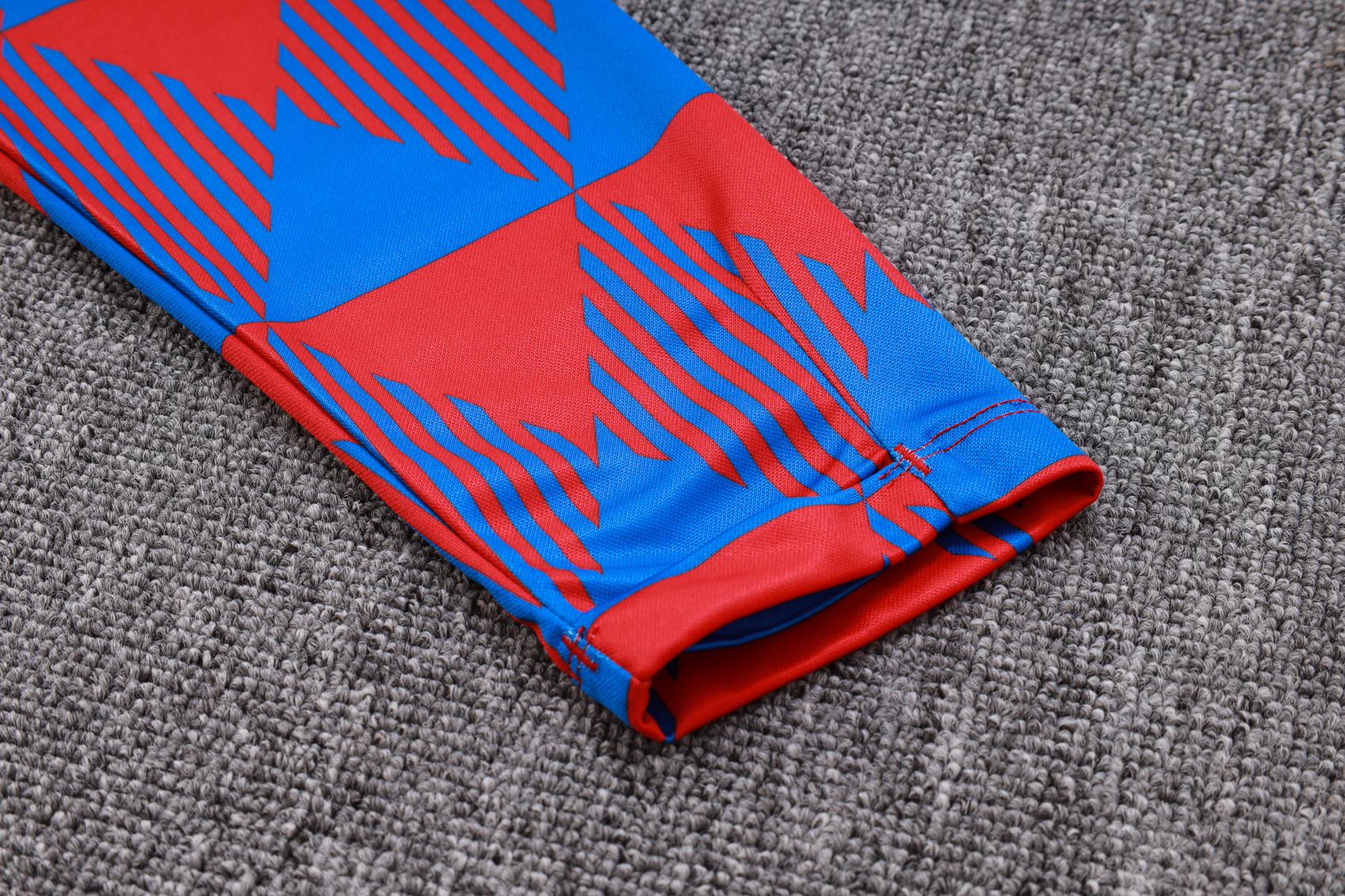 B.A.R.S.A 23-24 Kids Long Sleeve Training Set Red - SOCCERDEALSHOP