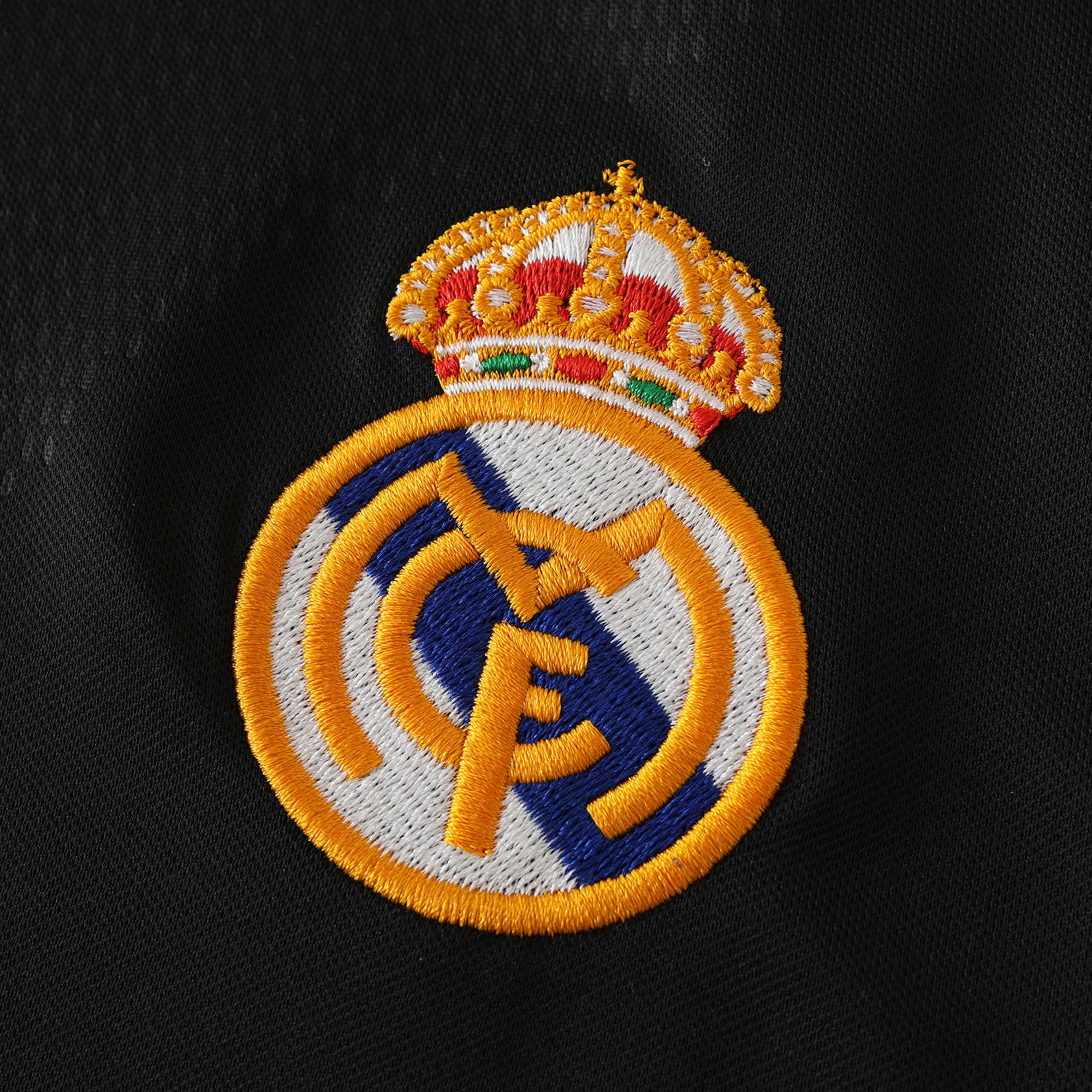 Retro Real Madrid 2001-02 Away Jersey - SOCCERDEALSHOP