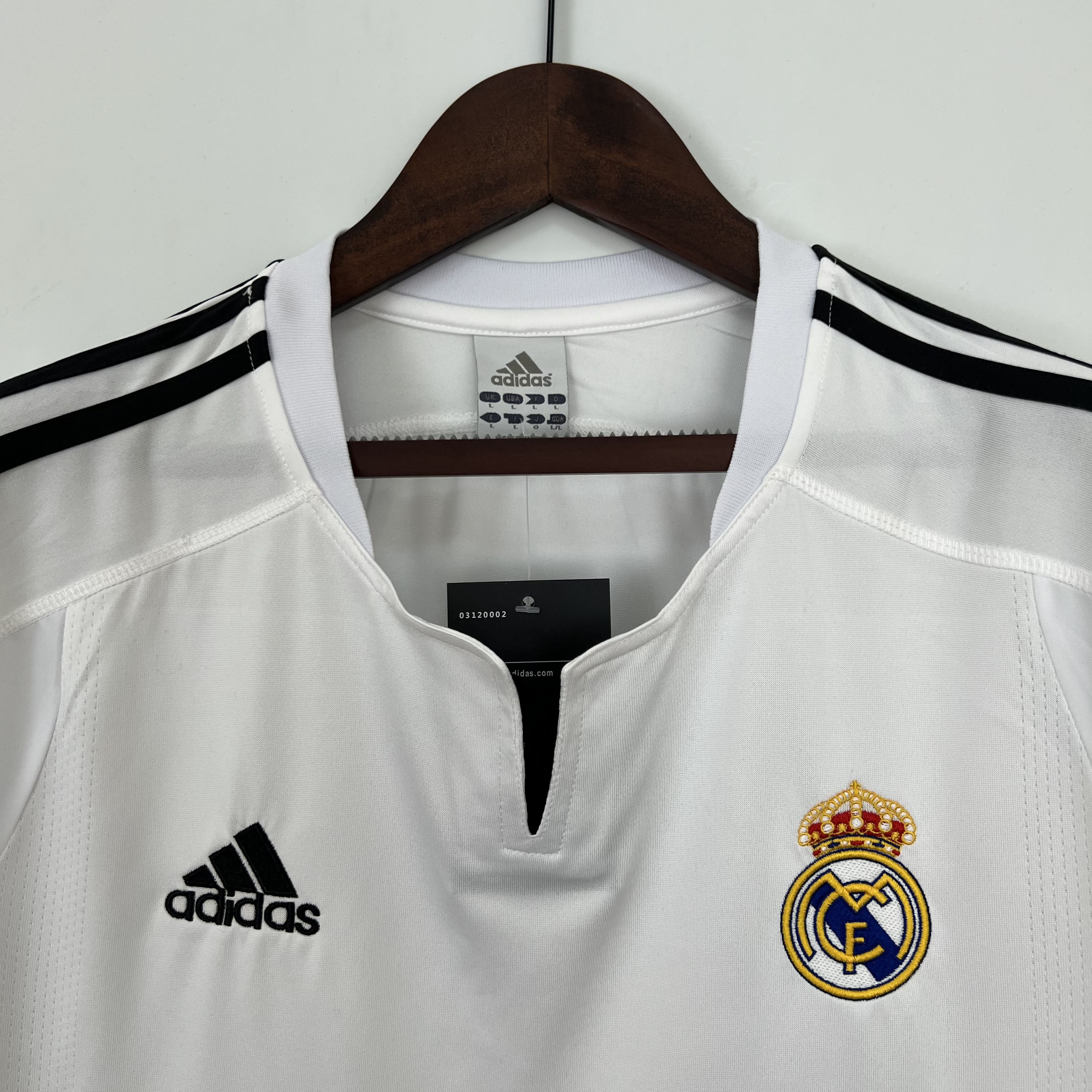 Retro Real Madrid 03-04 Home Stadium Jersey - SOCCERDEALSHOP