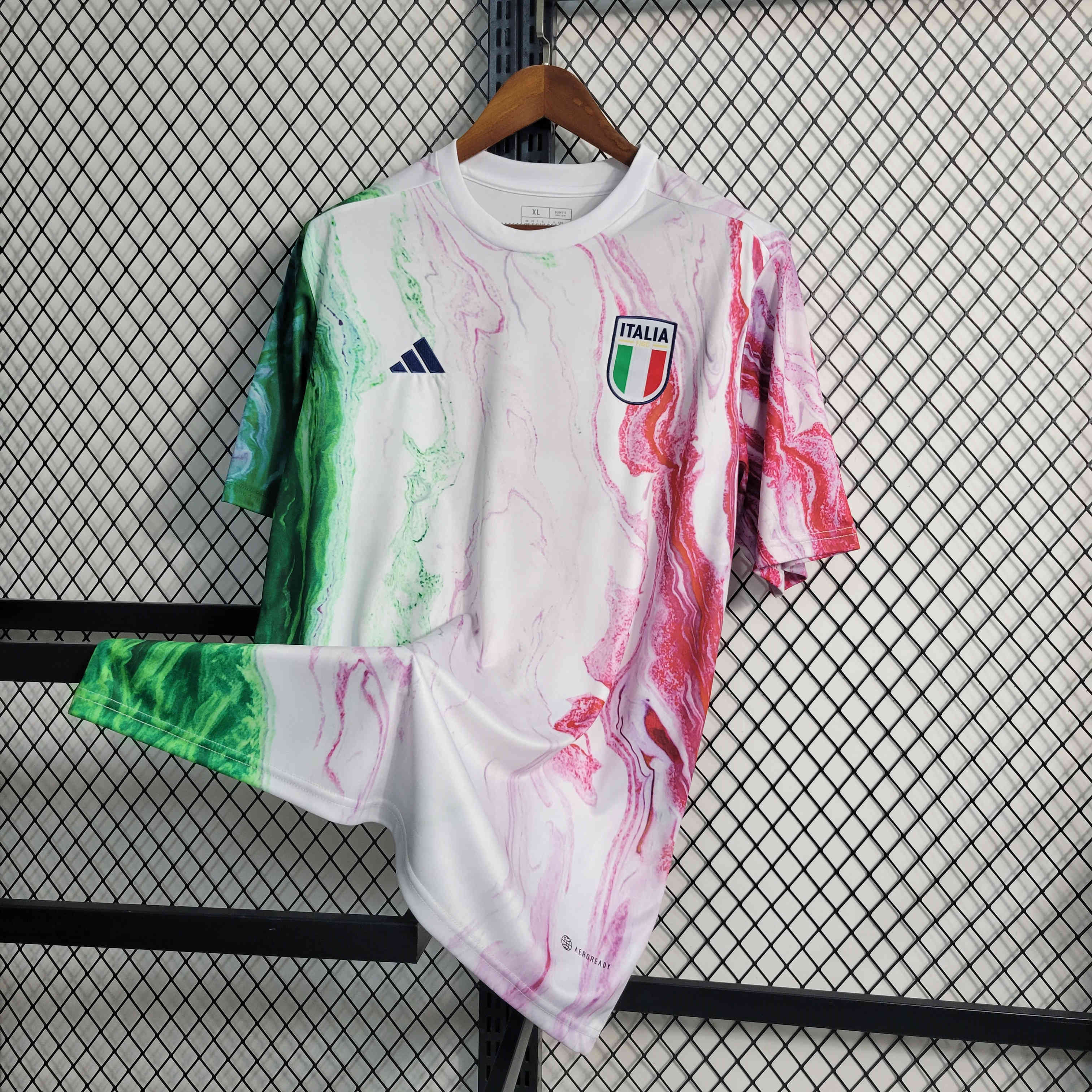 23/24 Italy Training Jersey - Fans Version - SOCCERDEALSHOP