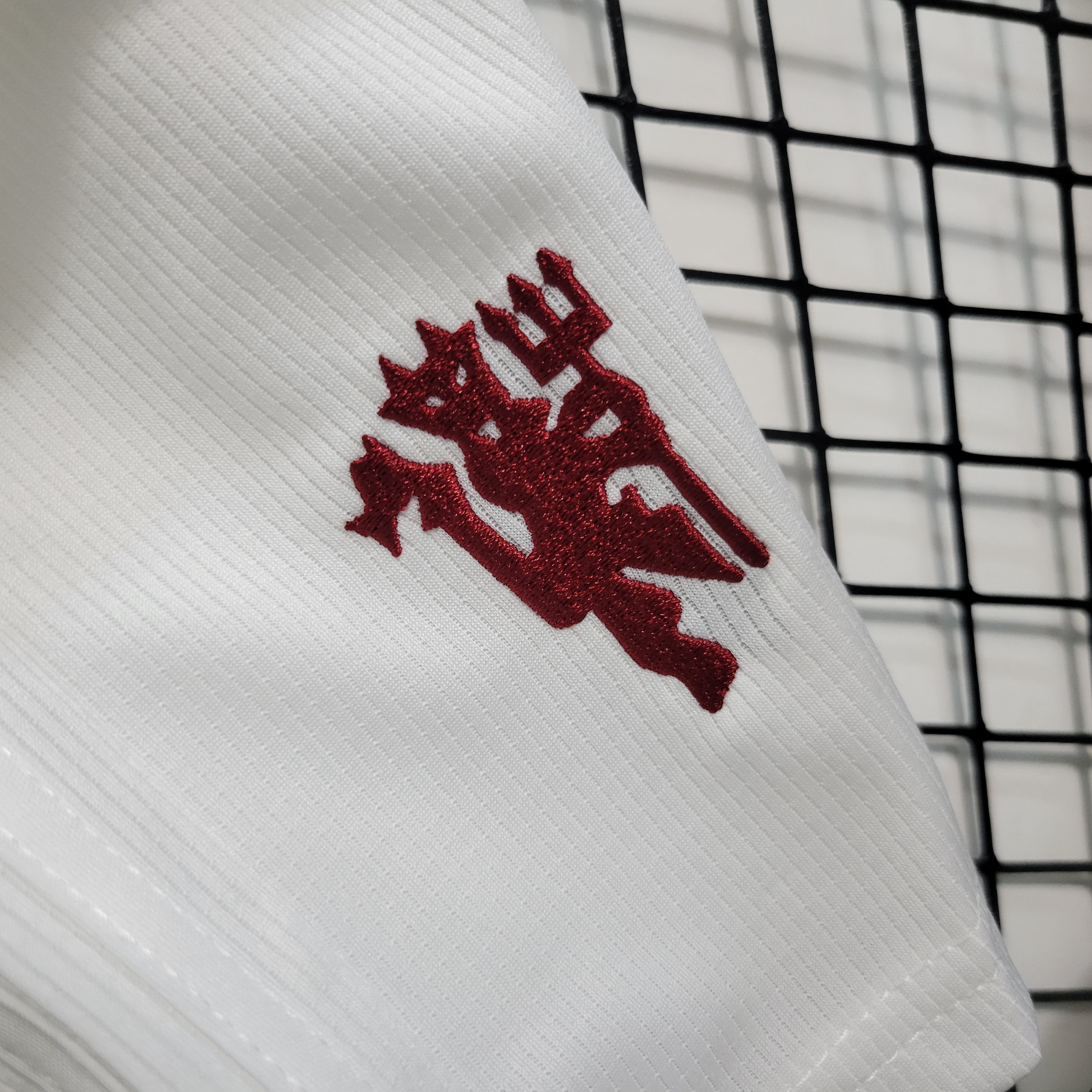 Manchester United 23-24 Third Kids Kit - SOCCERDEALSHOP