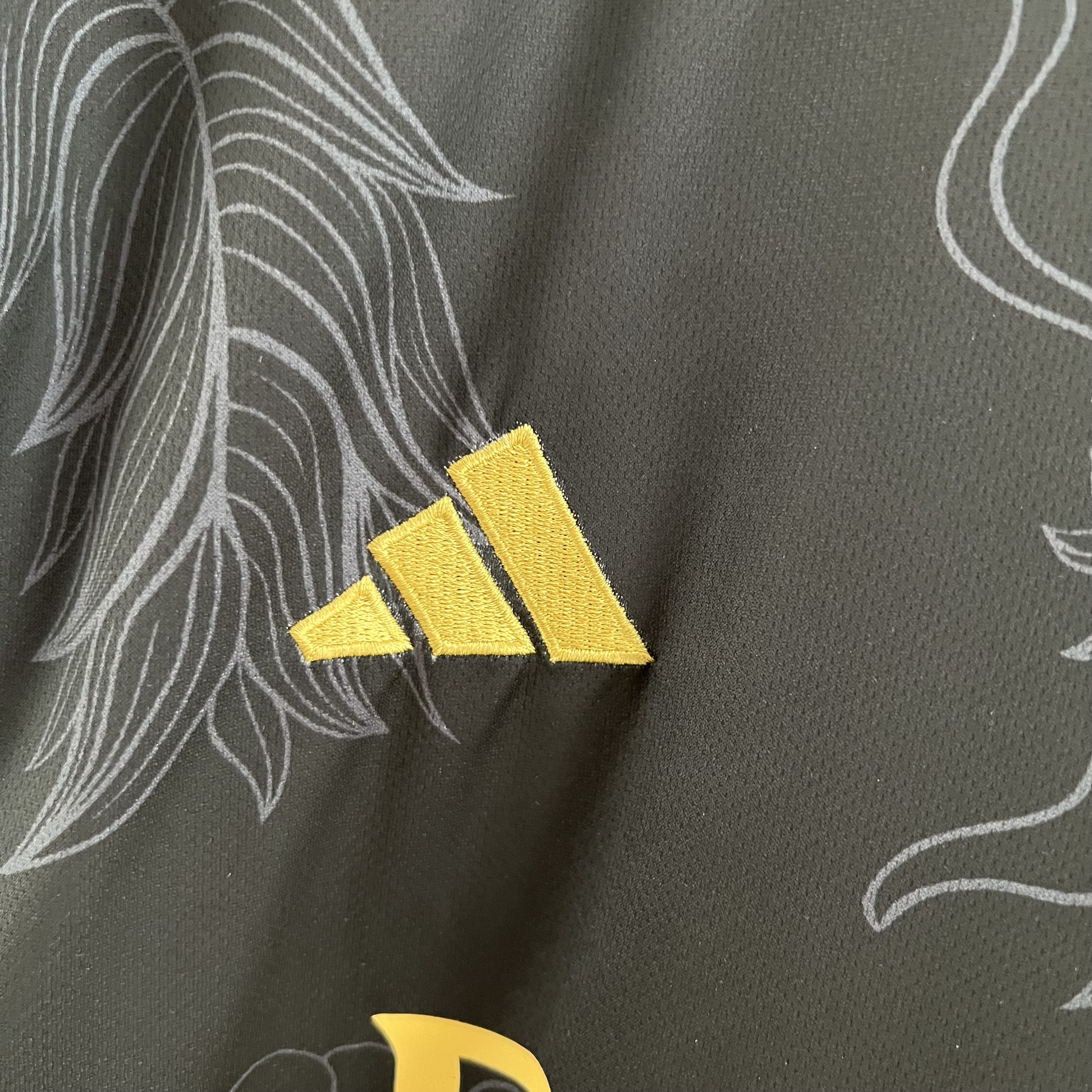 Real Madrid 23-24 Black Dragon Special Edition Jersey - Fans Version - SOCCERDEALSHOP