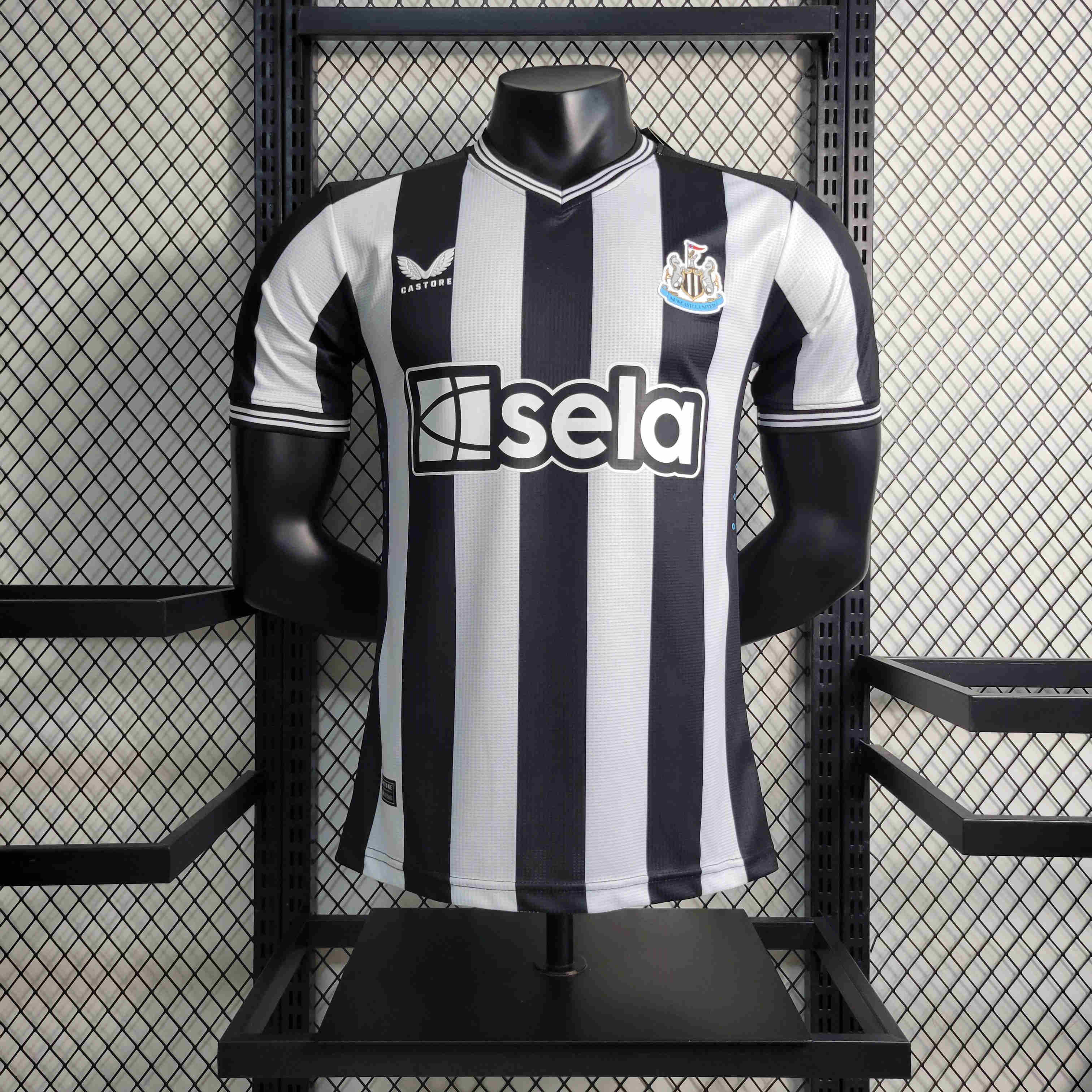Newcastle United 23-24 Home Stadium Jersey - Player Version - SOCCERDEALSHOP
