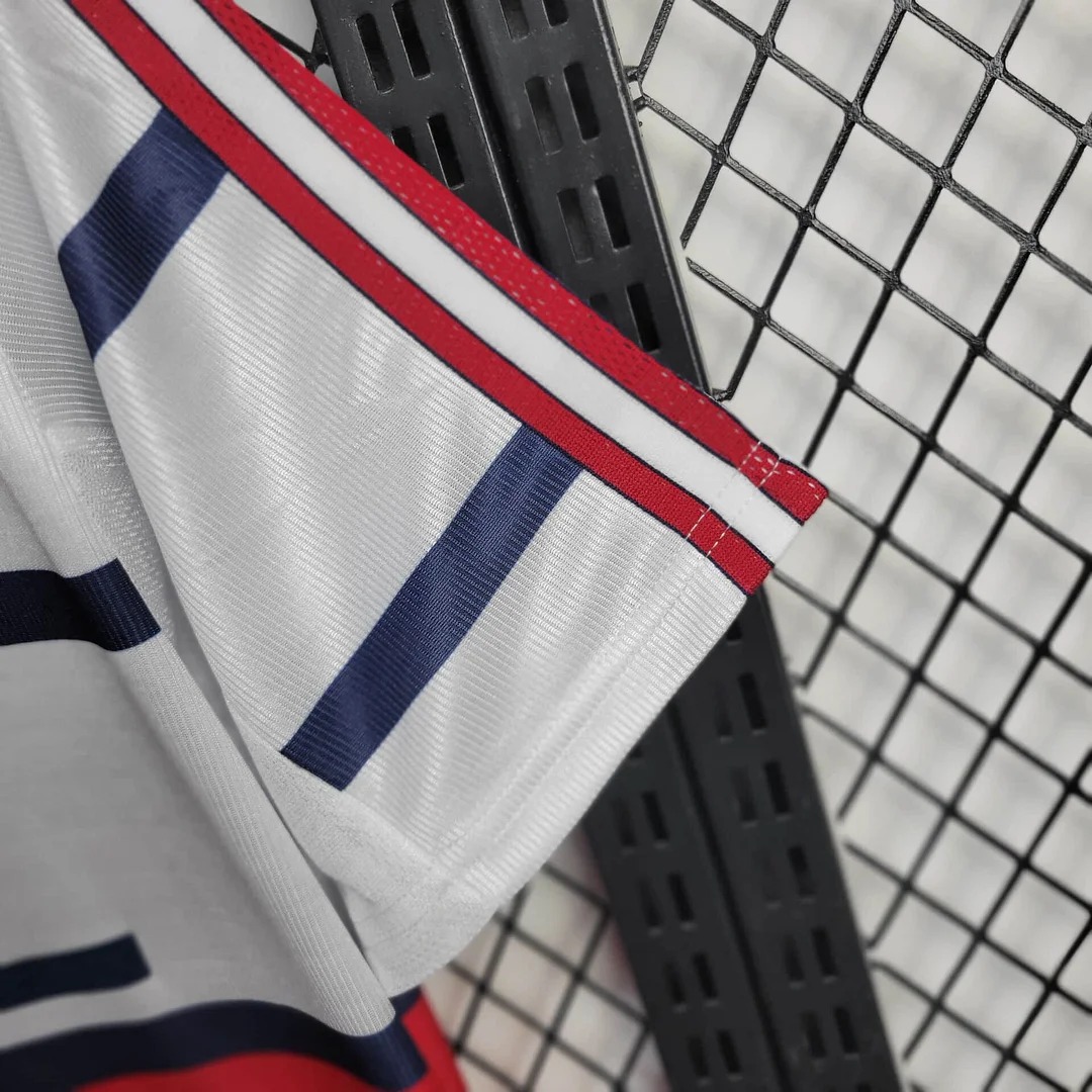 Retro Bayern Munich 1998-00 Away Jersey - SOCCERDEALSHOP