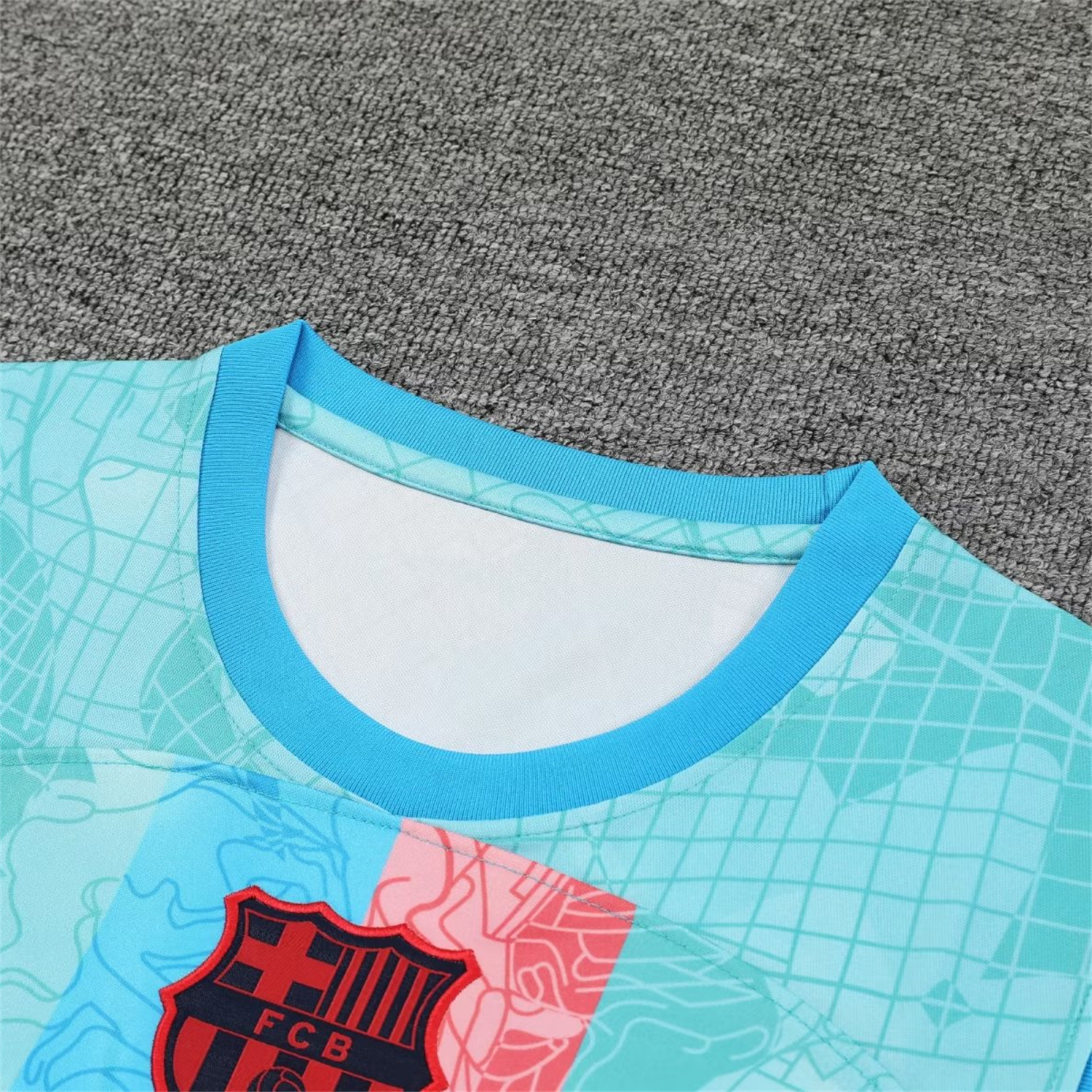 B.A.R.S.A 23-24 Player Vest Training Set - SOCCERDEALSHOP