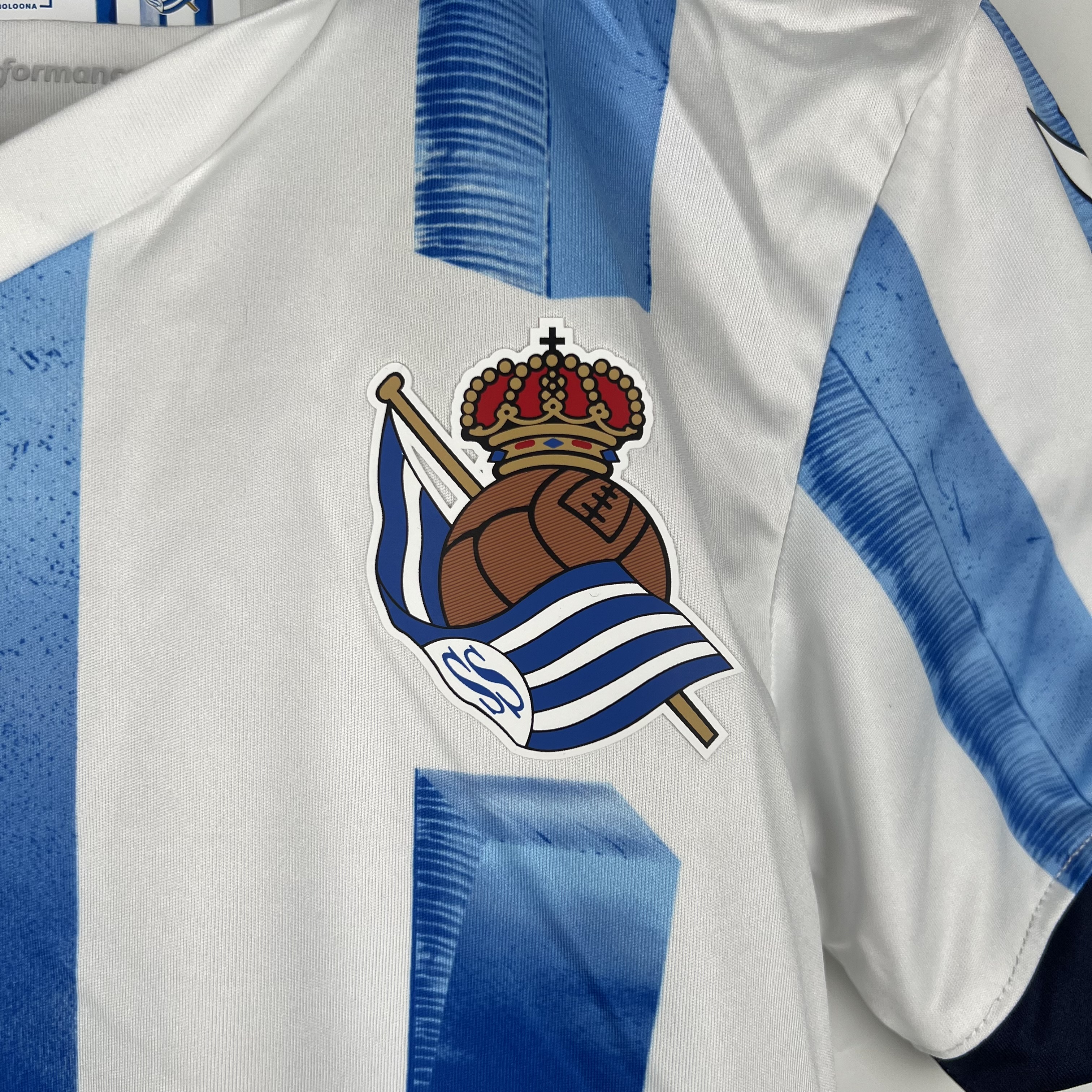 Real Sociedad 23-24 Home Stadium Kids Kit - SOCCERDEALSHOP
