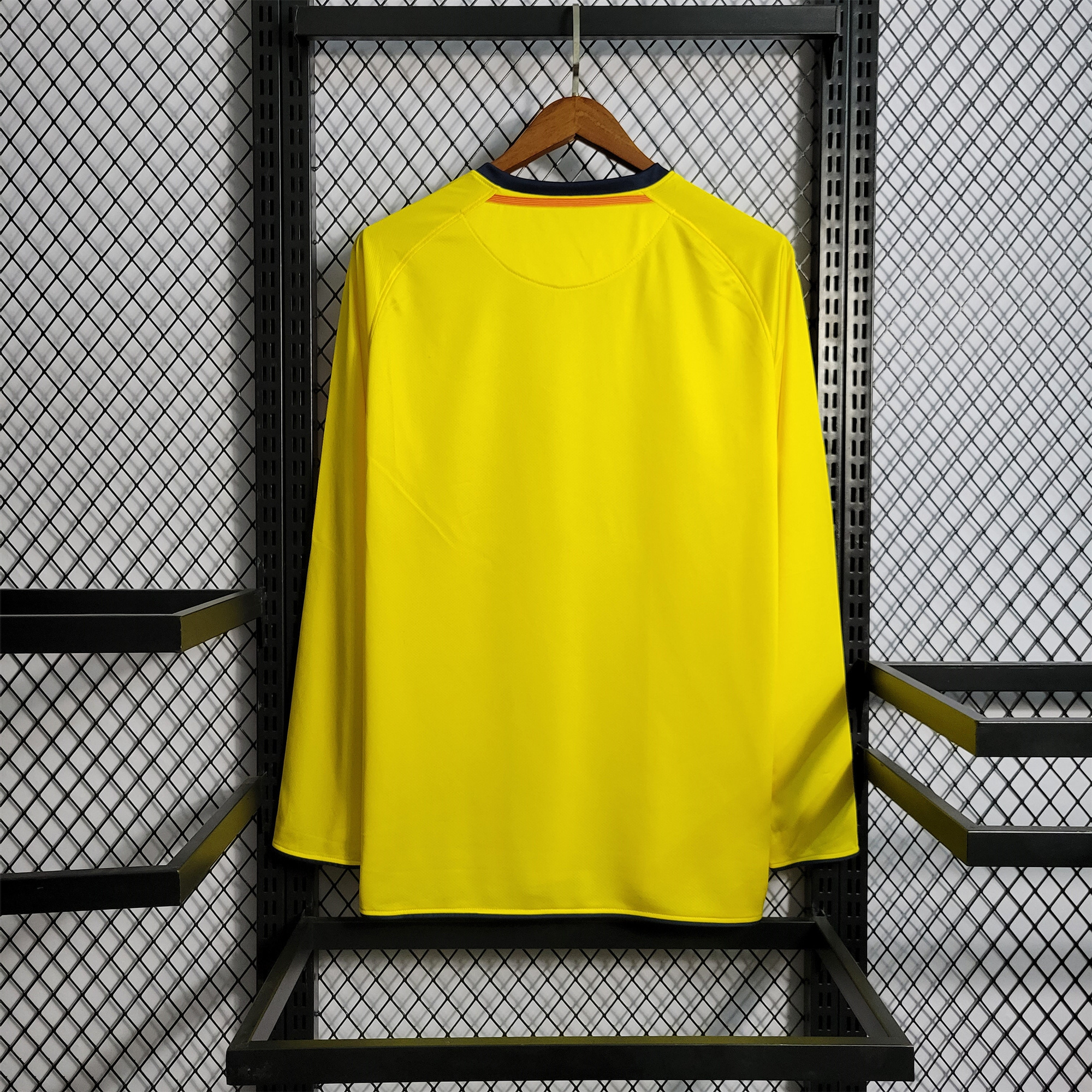 B.A.R.S.A Retro 08-09 Away Stadium Long Sleeve Jersey - SOCCERDEALSHOP