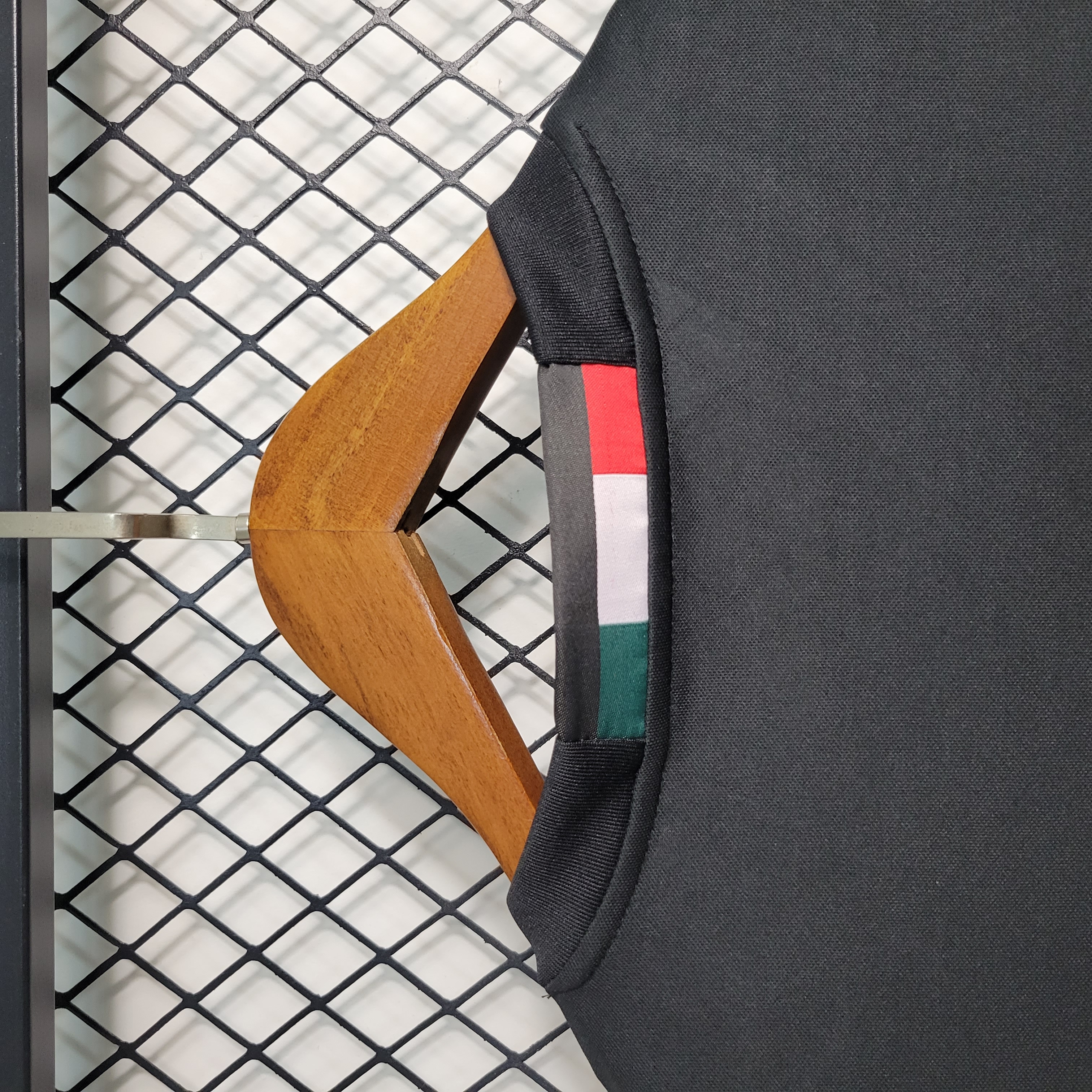 Retro AC Milan 2016-17 Home Stadium Jersey - SOCCERDEALSHOP