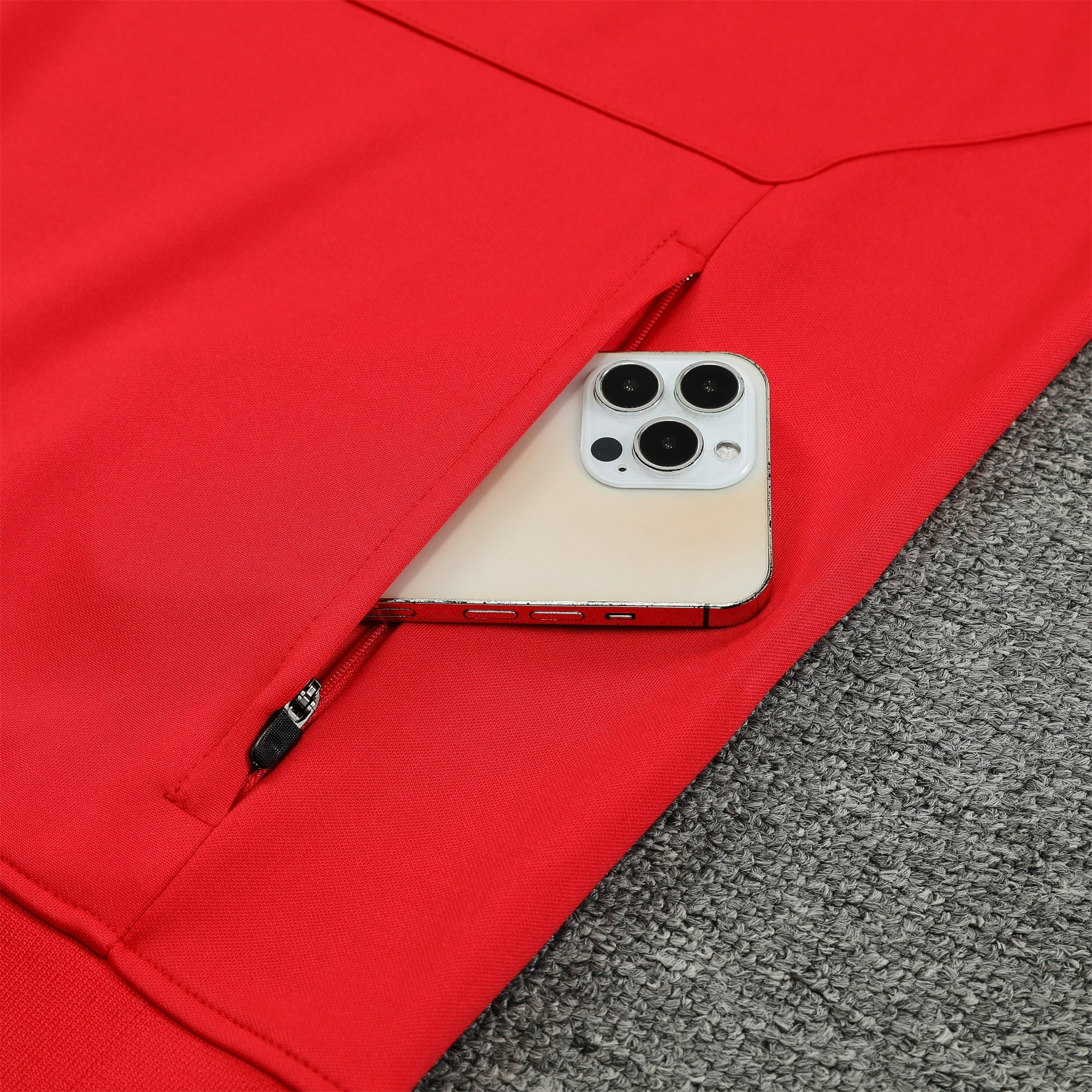 Manchester United 23-24 Long Sleeve Training Set Red - SOCCERDEALSHOP