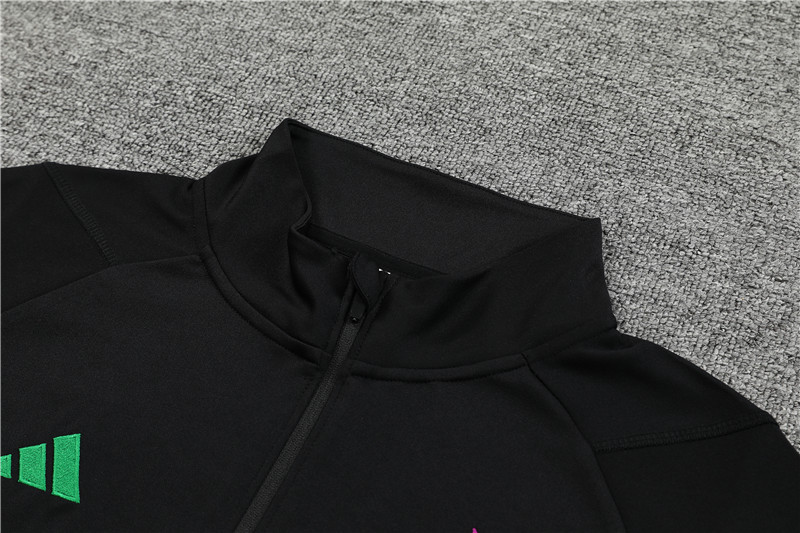 Bayern Munich 23-24 Long Sleeve Training Set -Black and Purple - SOCCERDEALSHOP