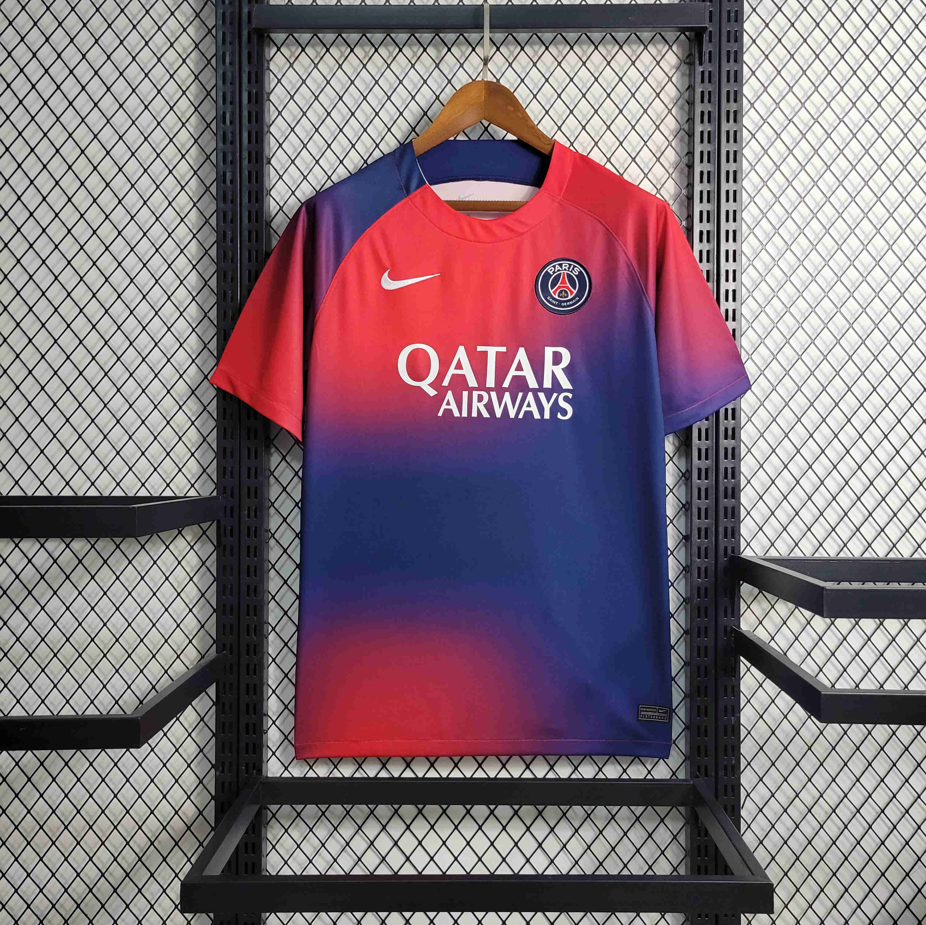 23/24 Paris Saint-Germain PSG Red and Blue Training Jersey - Fans Version - SOCCERDEALSHOP