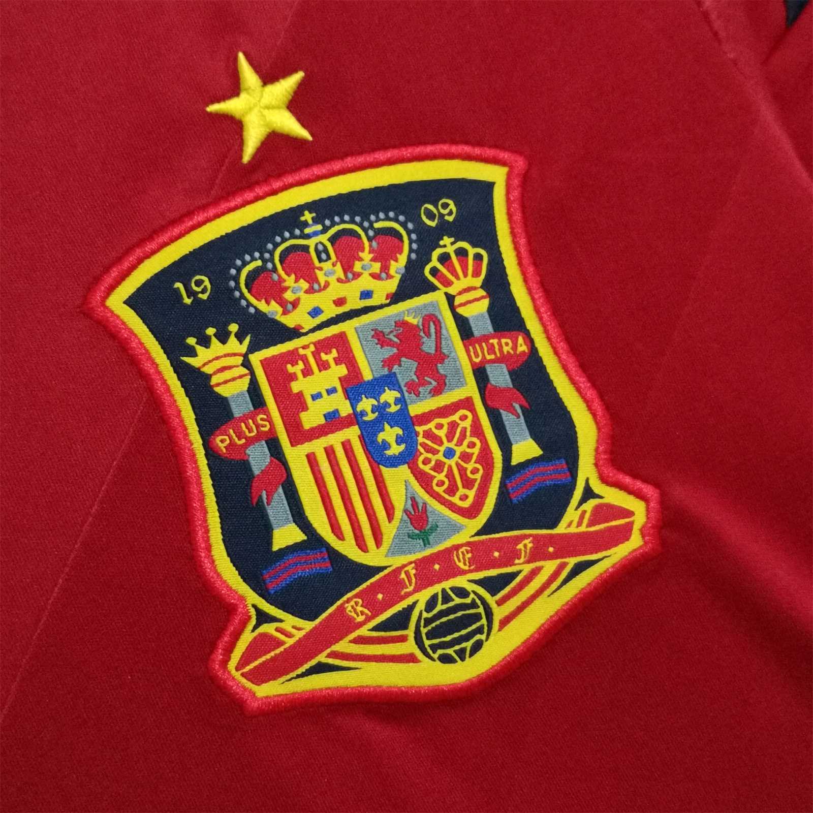 Retro Spain 2012 Home Stadium Jersey - SOCCERDEALSHOP