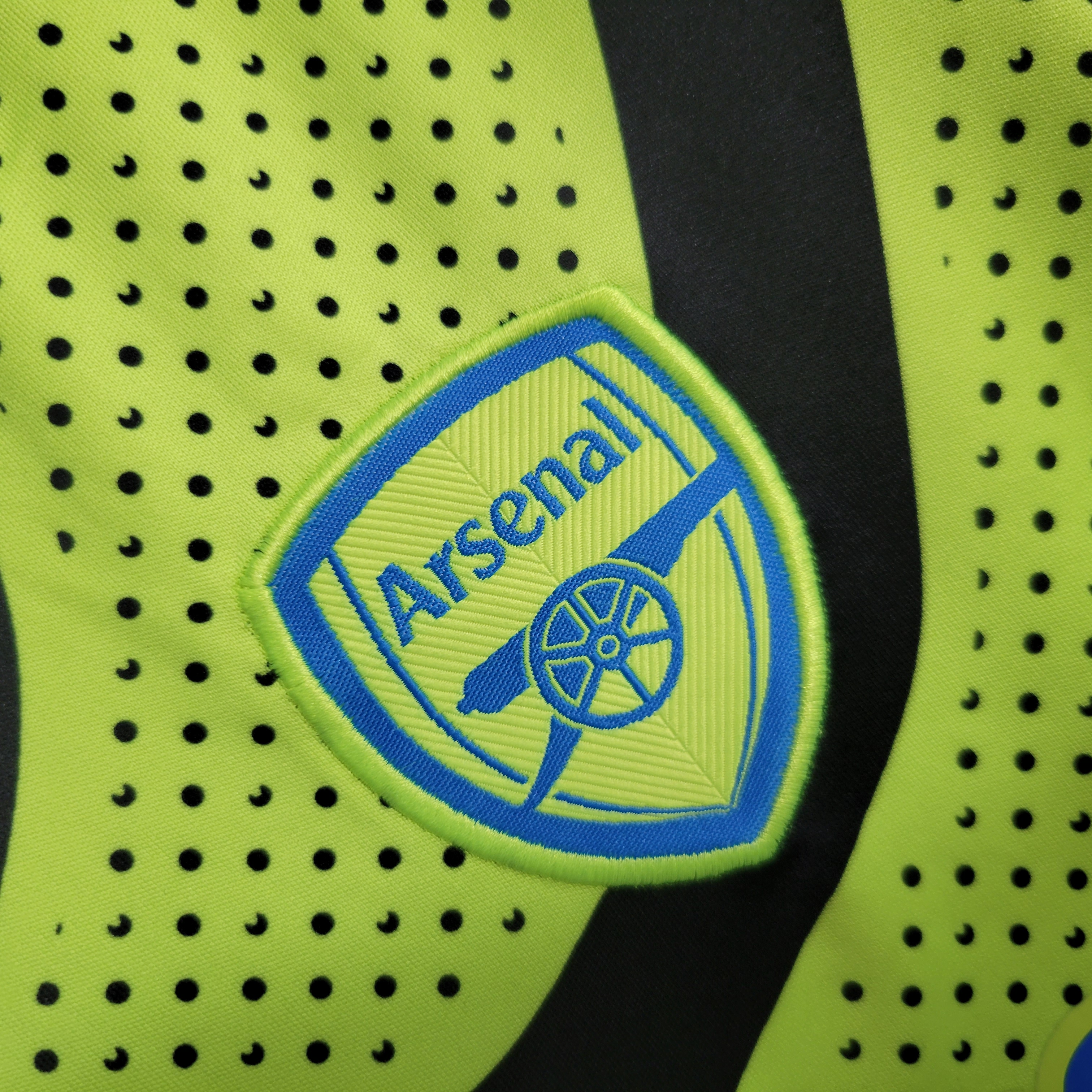 Arsenal 23-24 Away Kids Kit - SOCCERDEALSHOP