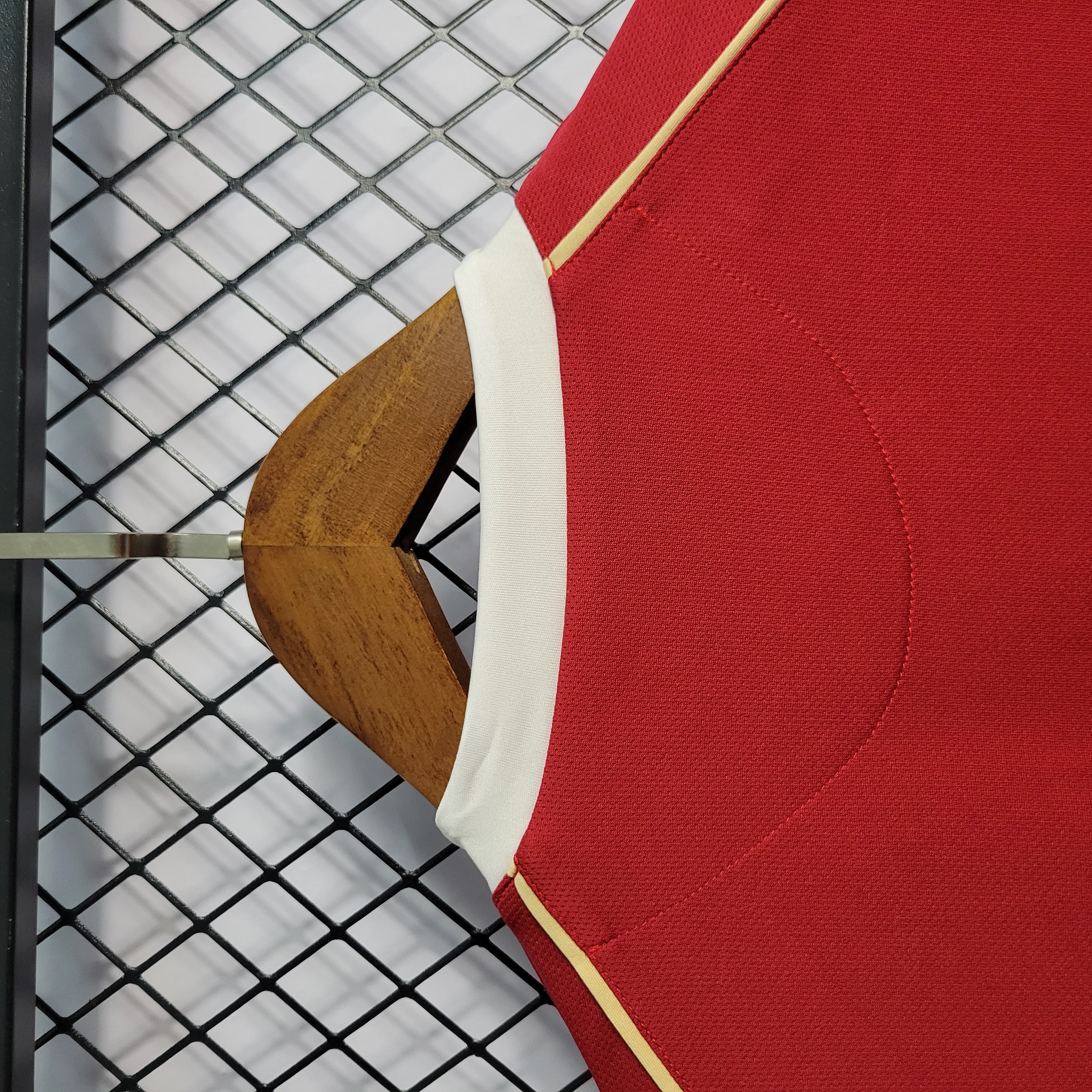 Manchester United Retro 06-07 Home Jersey - SOCCERDEALSHOP