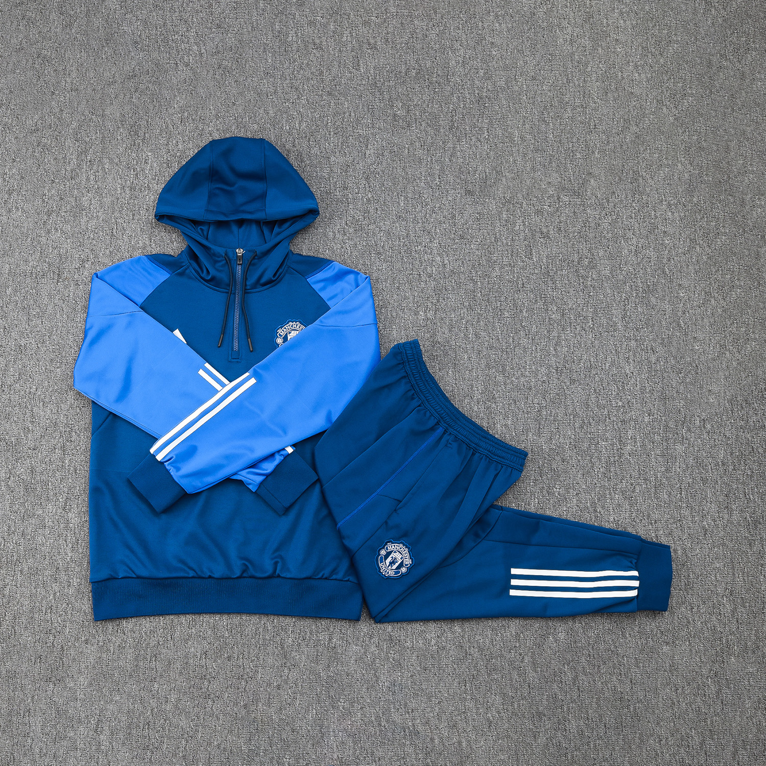 Manchester United 23-24 Men's Training Hoodie + Pants - Blue - SOCCERDEALSHOP