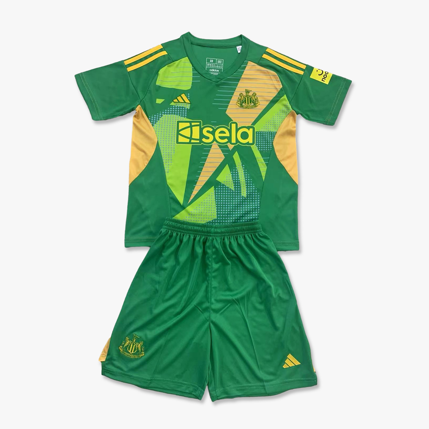 Newcastle United 24-25 Green Goalkeeper Kids Kit - SOCCERDEALSHOP