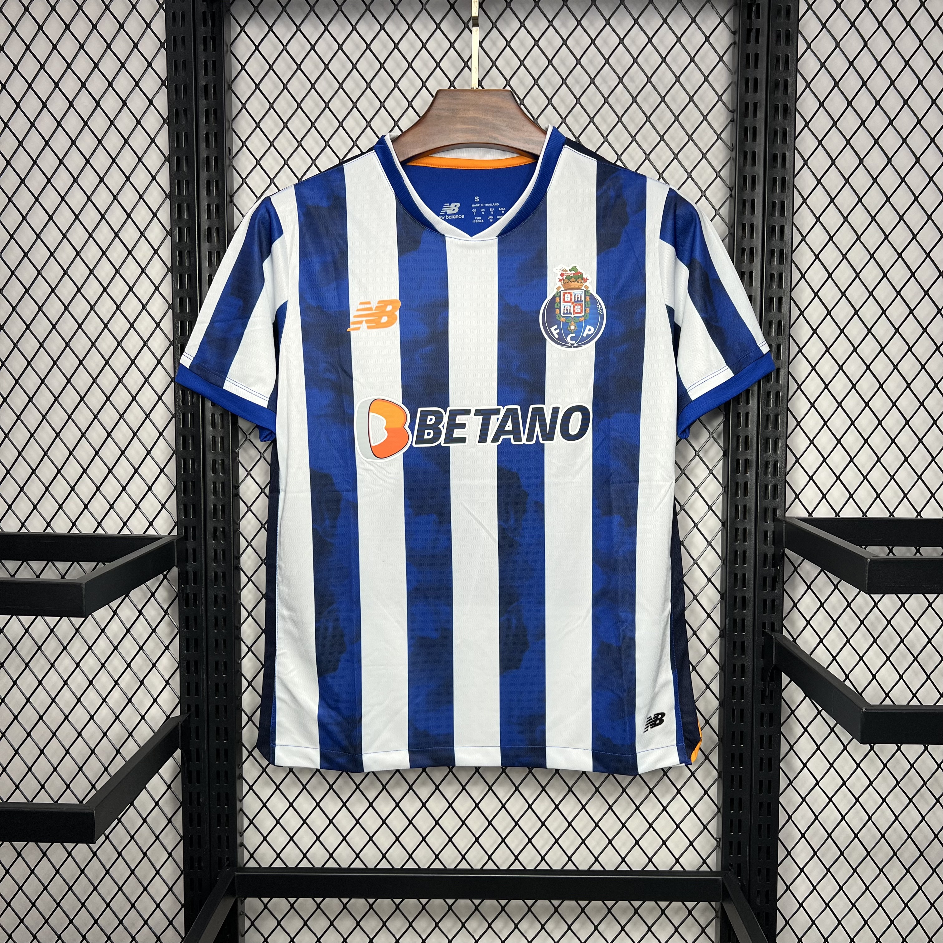 Porto 24-25 Home Stadium Jersey - Fans Version - SOCCERDEALSHOP