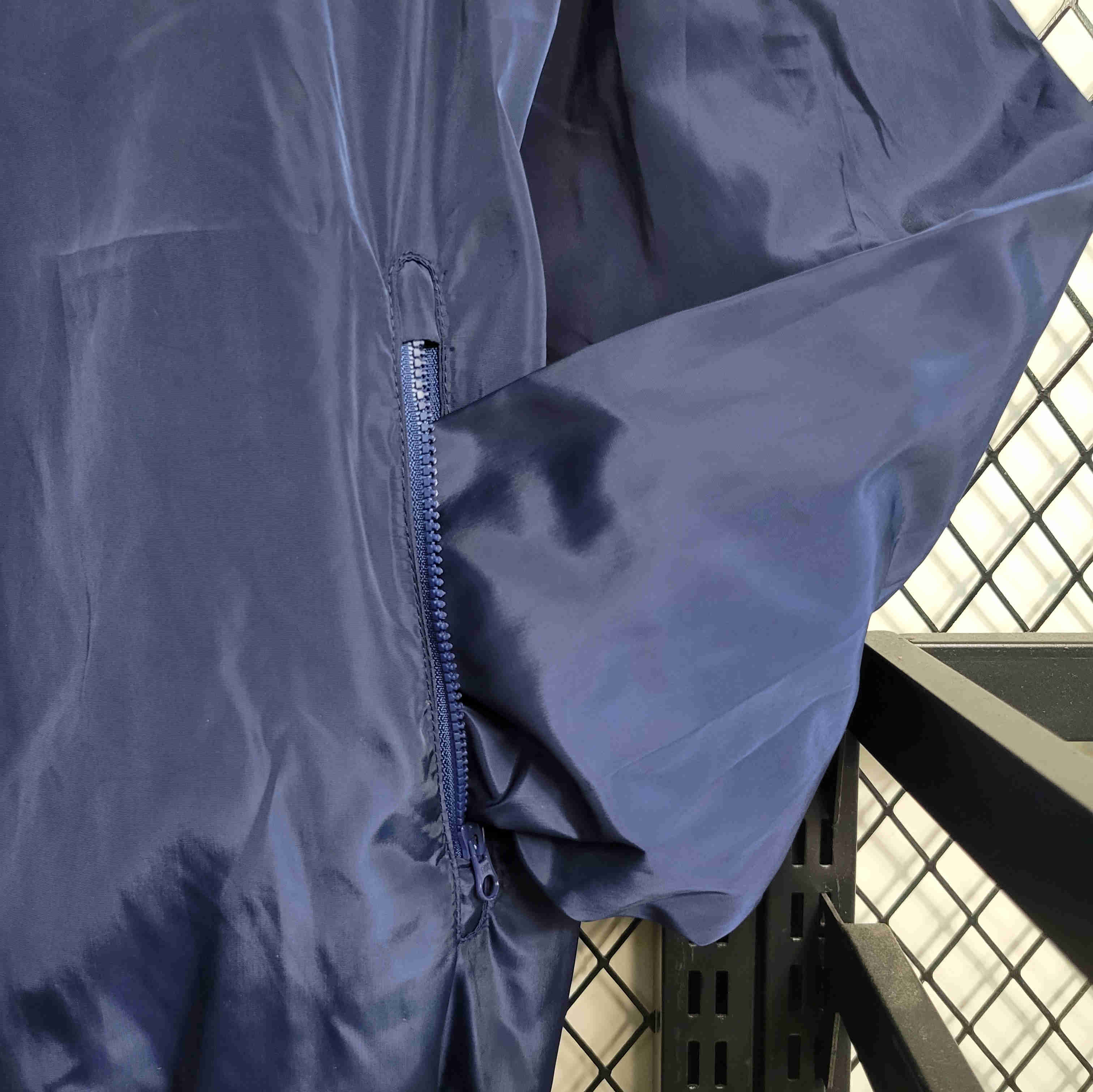 B.A.R.S.A 23-24 Red Royal Blue Yellow PlayerWindbreaker - SOCCERDEALSHOP