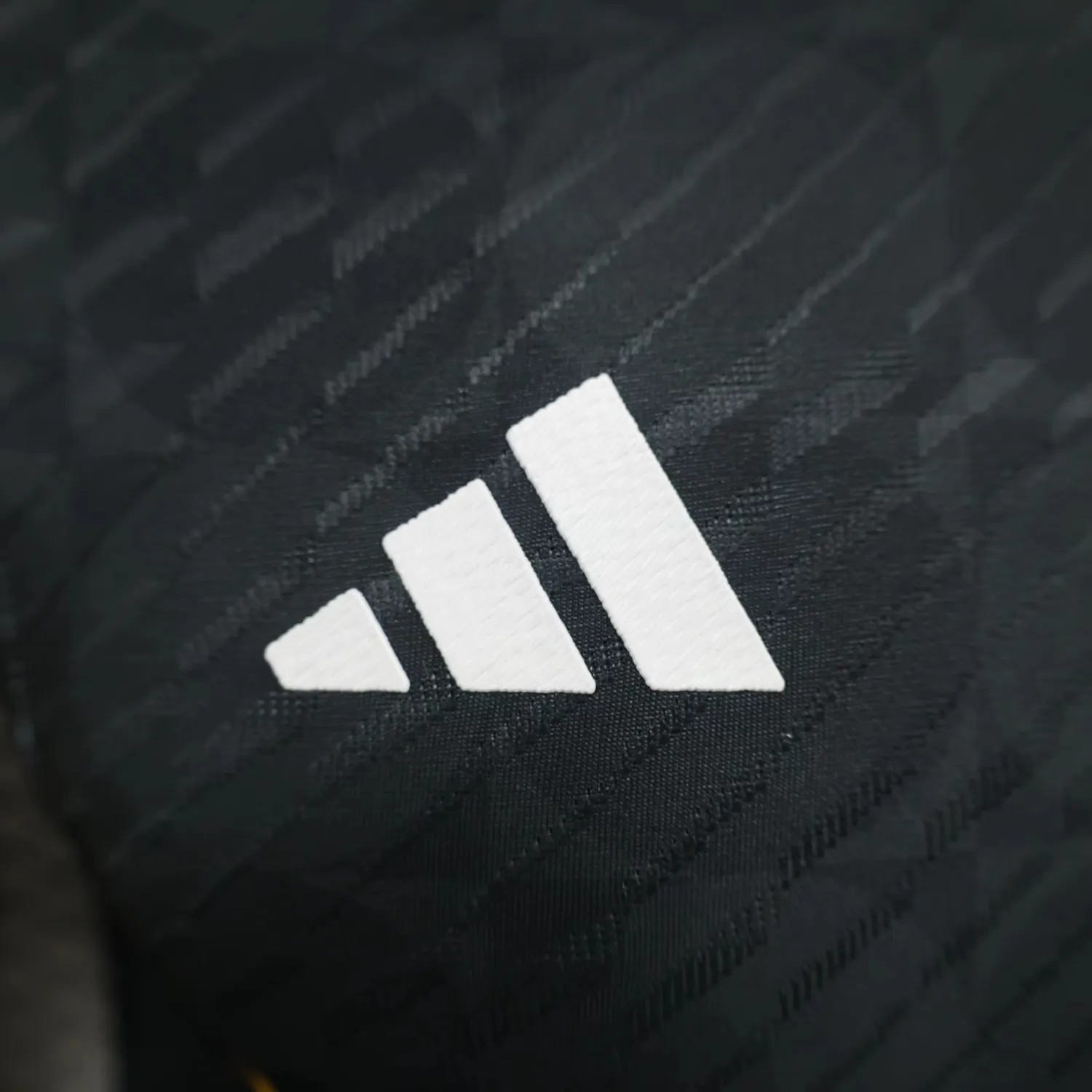 Arsenal 23-24 LOVE UNITES Pre-match Jersey - Player Version - SOCCERDEALSHOP