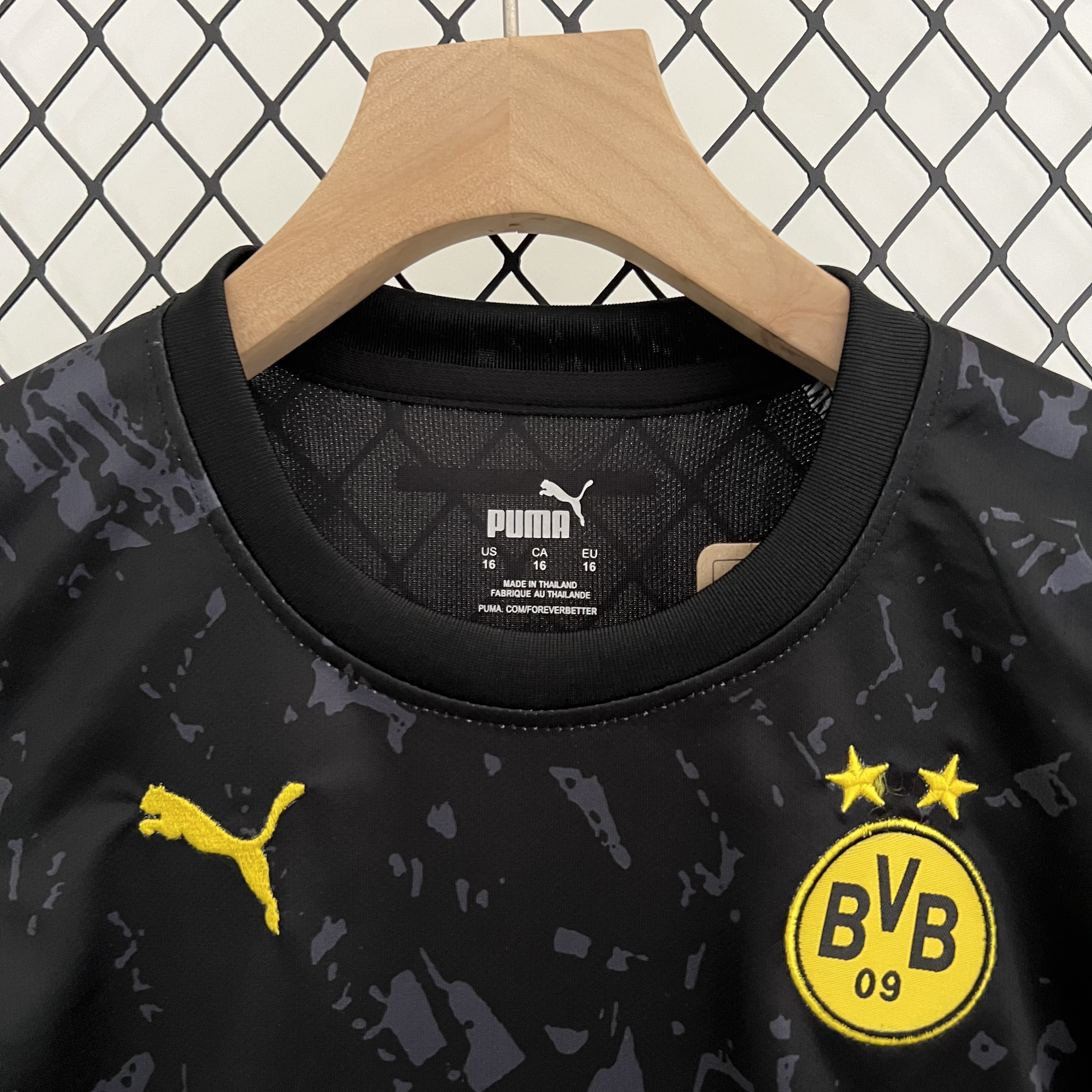 Dortmund 23-24 Away Kids Kit - SOCCERDEALSHOP
