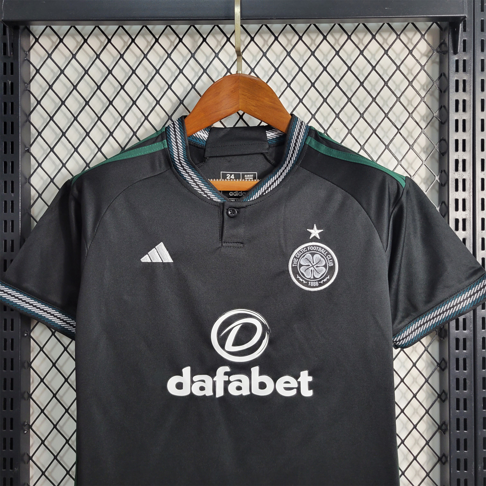 Celtic 23-24 Away Kids Kit - SOCCERDEALSHOP