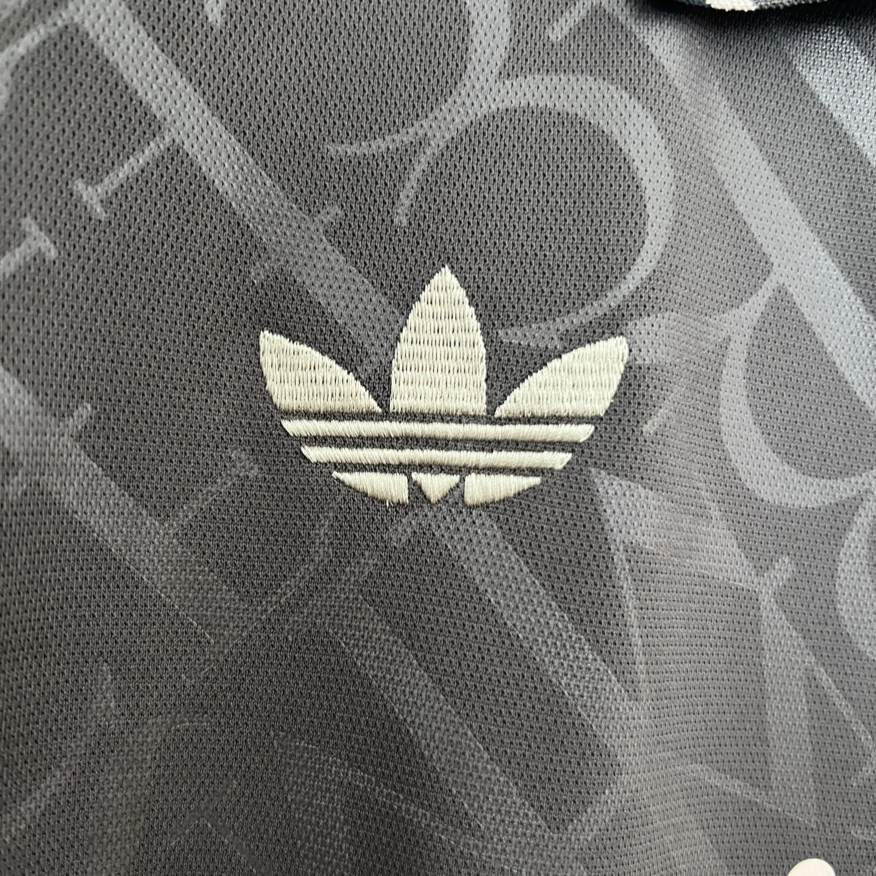 Real Madrid 24-25 Third Jersey - Fans Version - SOCCERDEALSHOP