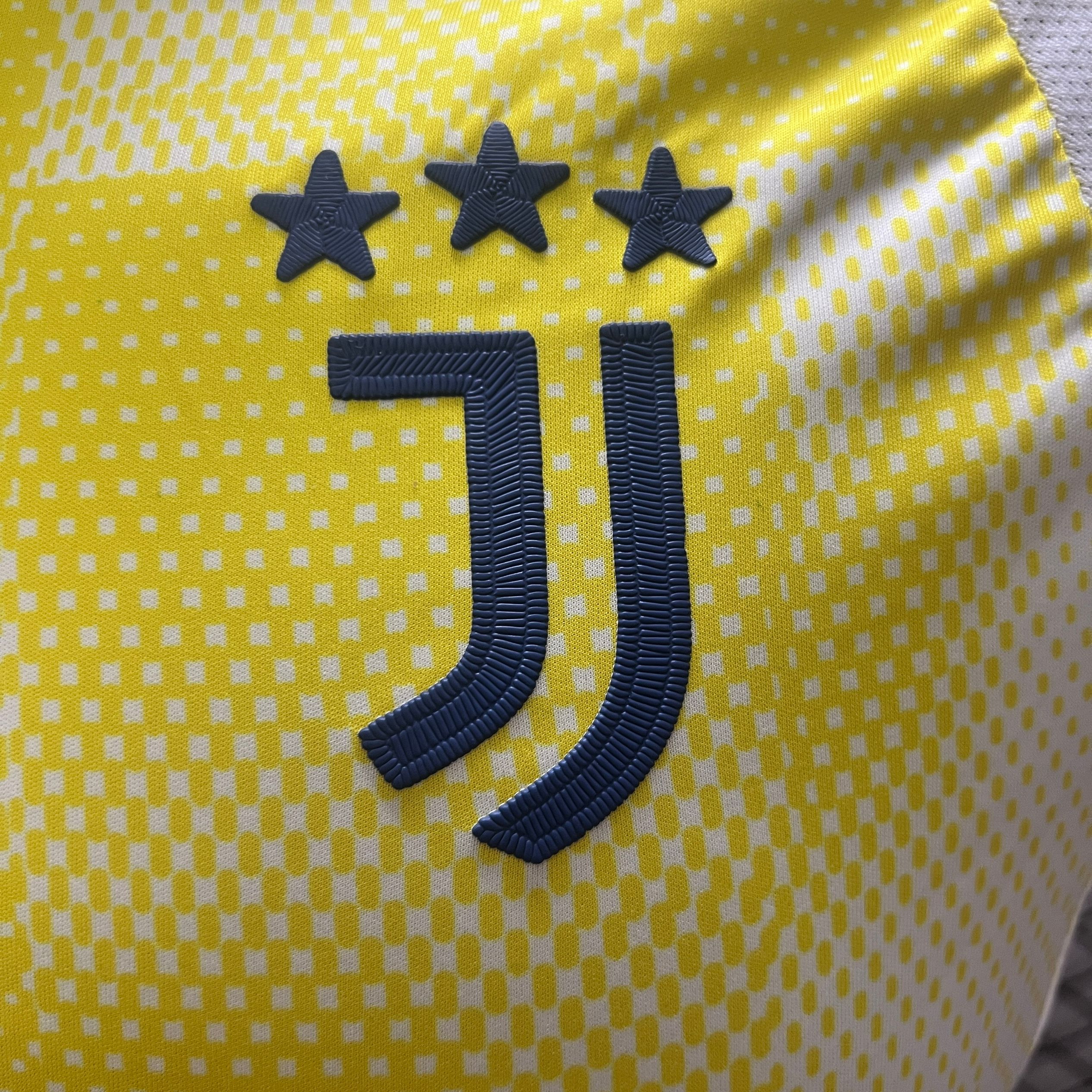 Juventus 24-25 Away Jersey - Player Version - SOCCERDEALSHOP