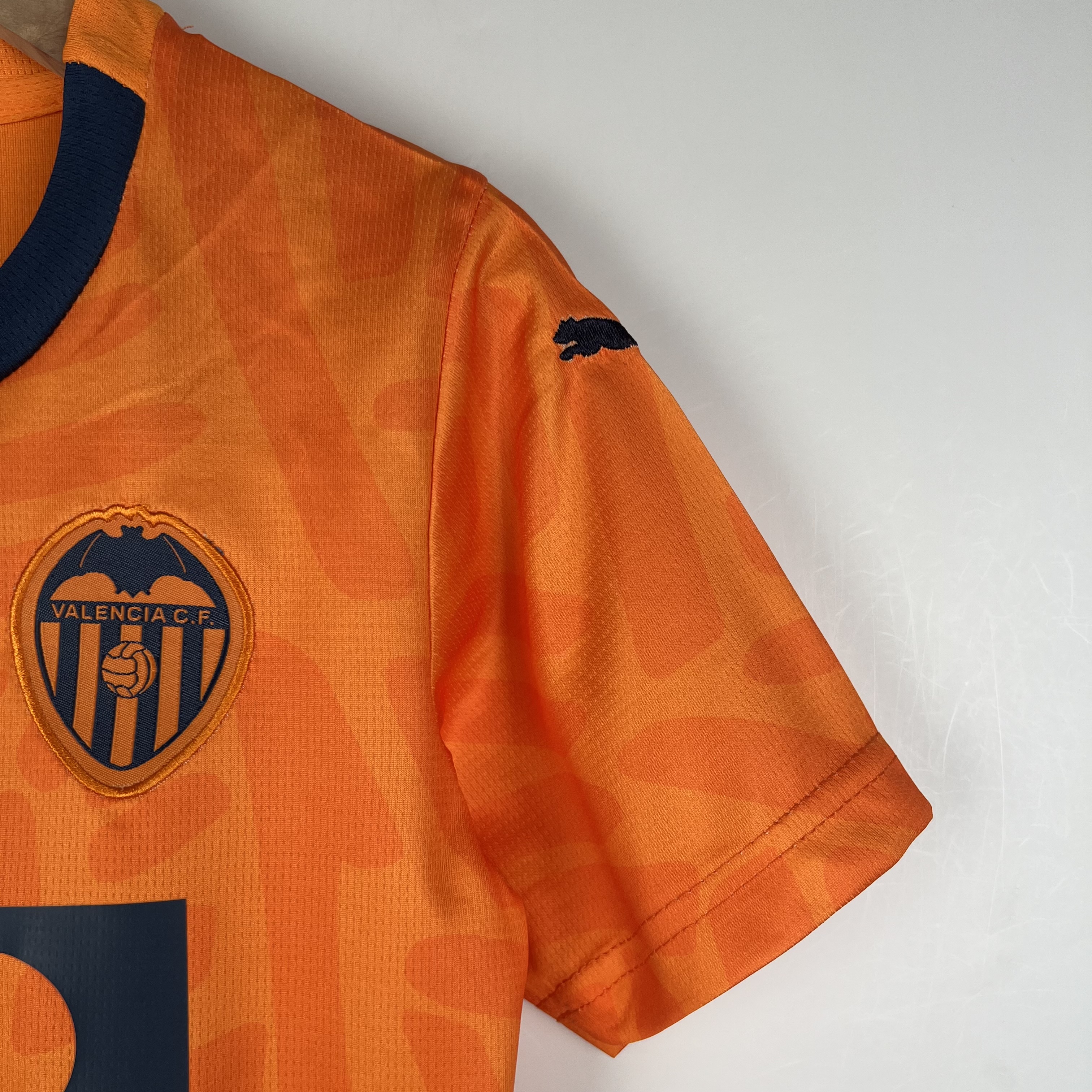 Valencia 23-24 Third Kids Kit - SOCCERDEALSHOP