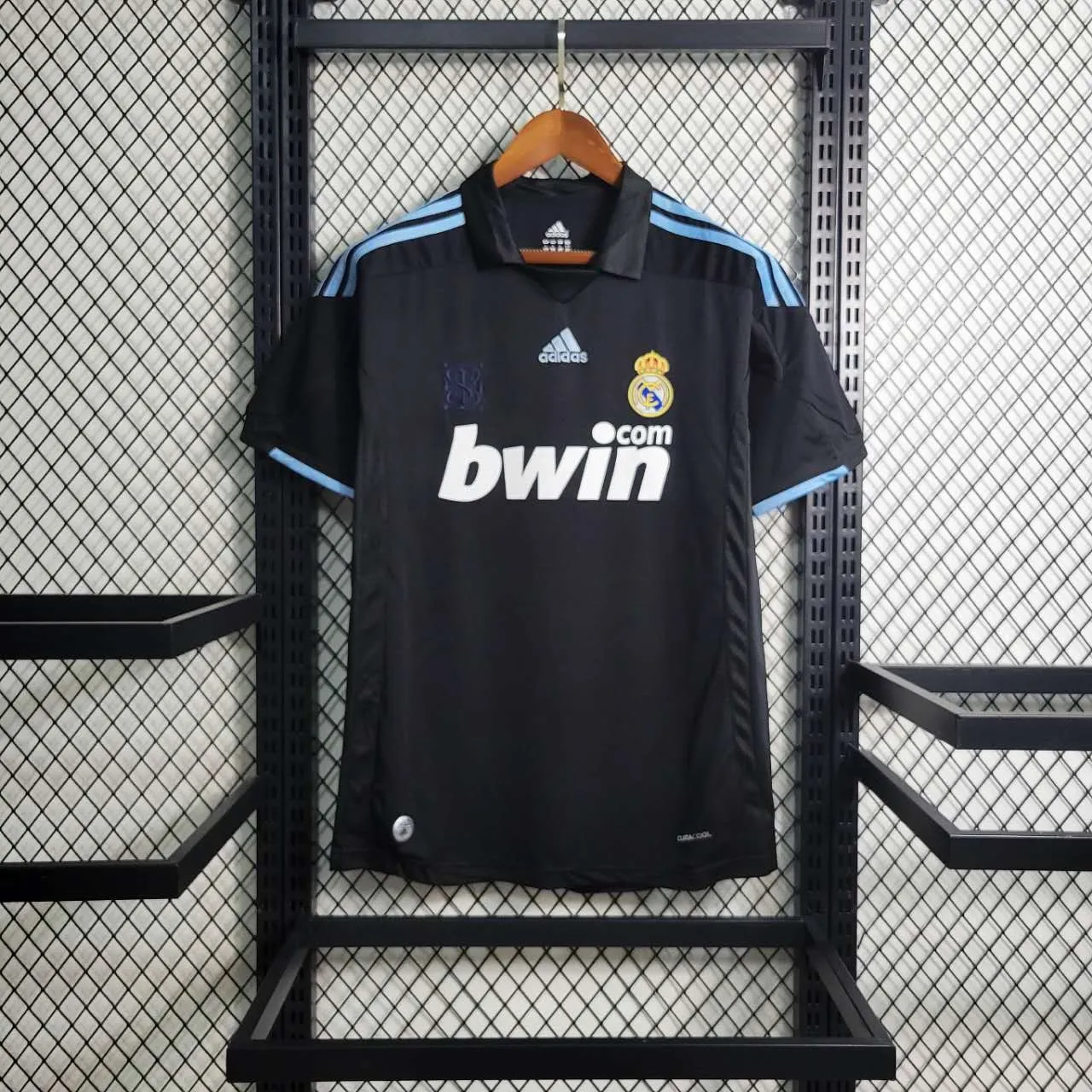 Retro Real Madrid 09-10 Away Stadium Jersey - SOCCERDEALSHOP
